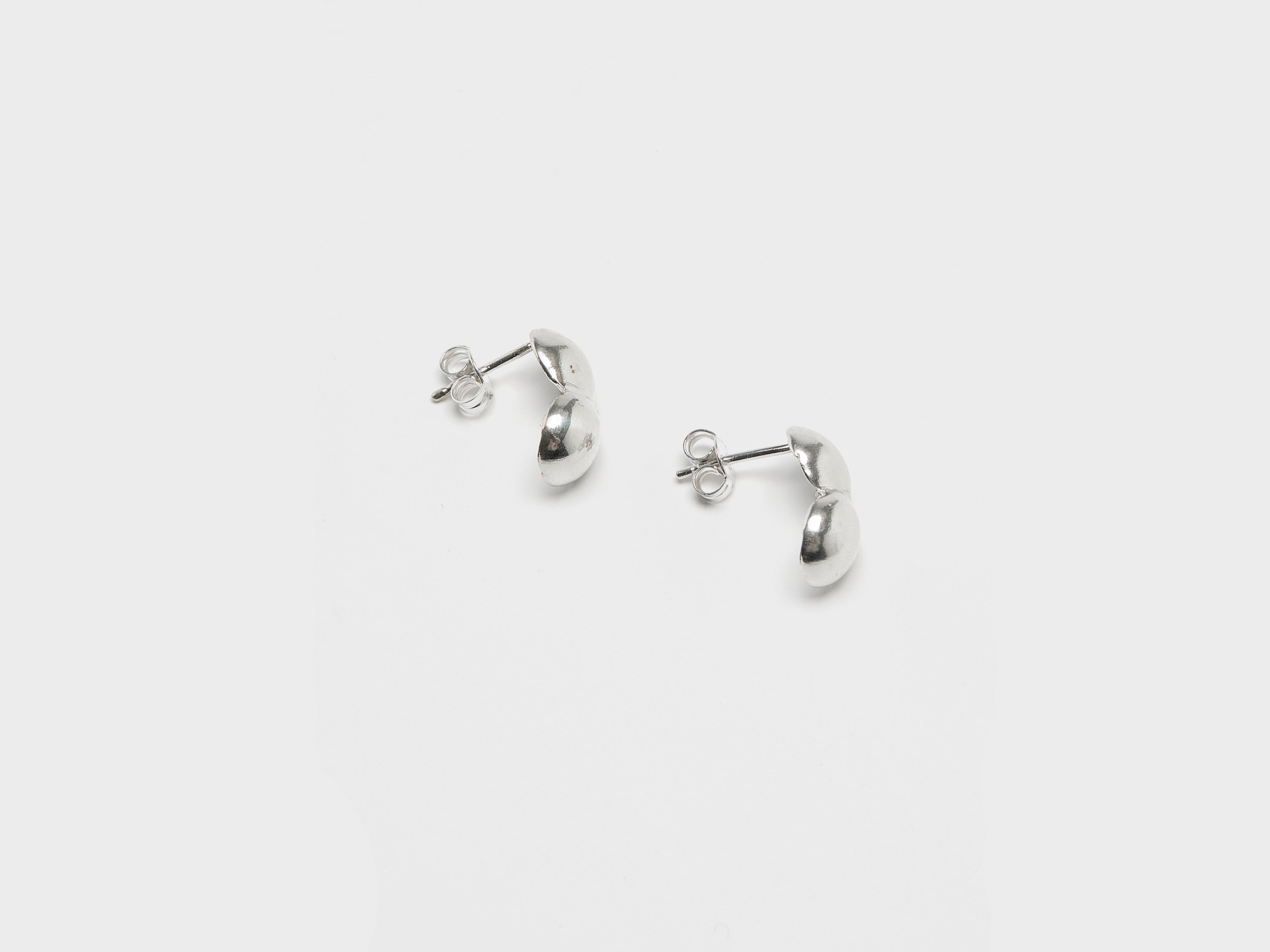 Mini Farlow Stud Earrings (261 / W / SILVER)