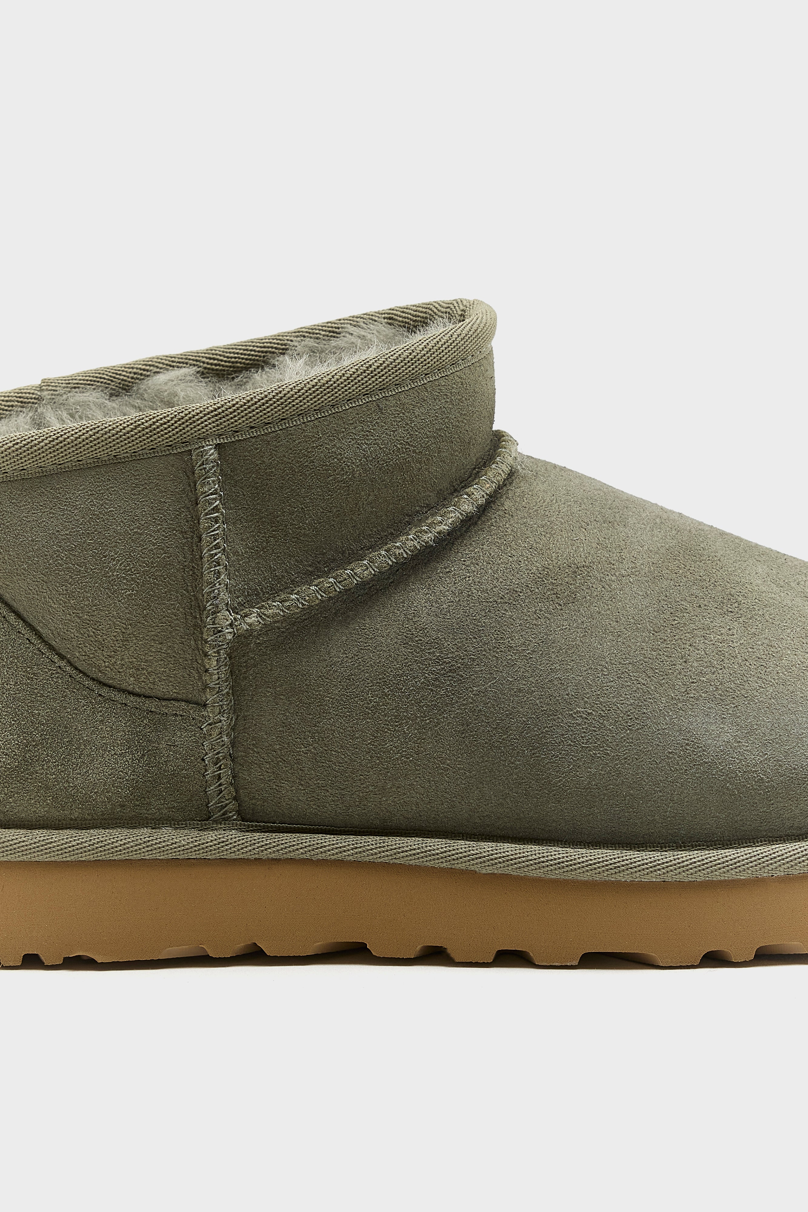 Bottes Classic Ultra Mini pour femmes (252 / W / GREEN)