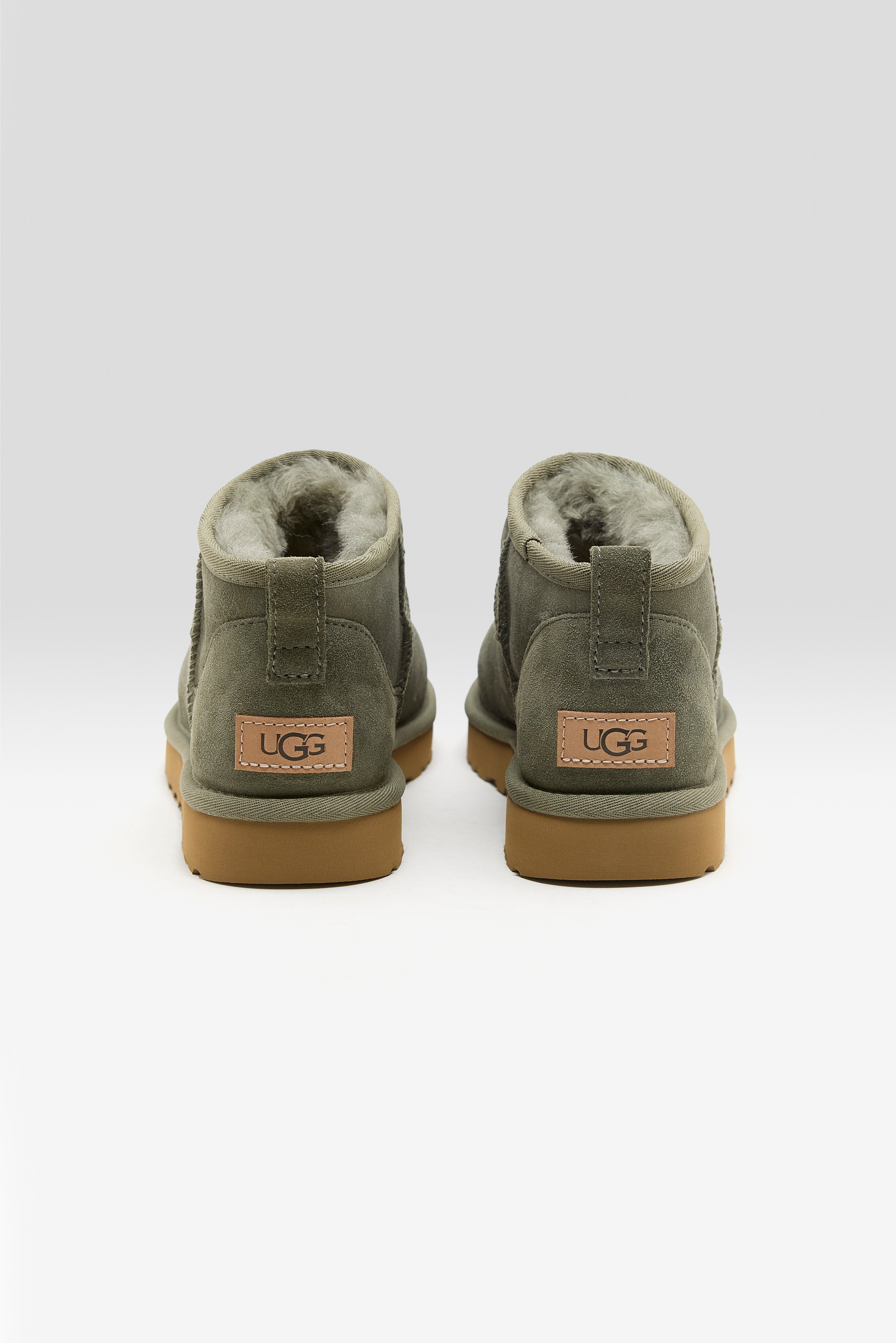 Bottes Classic Ultra Mini pour femmes (252 / W / GREEN)