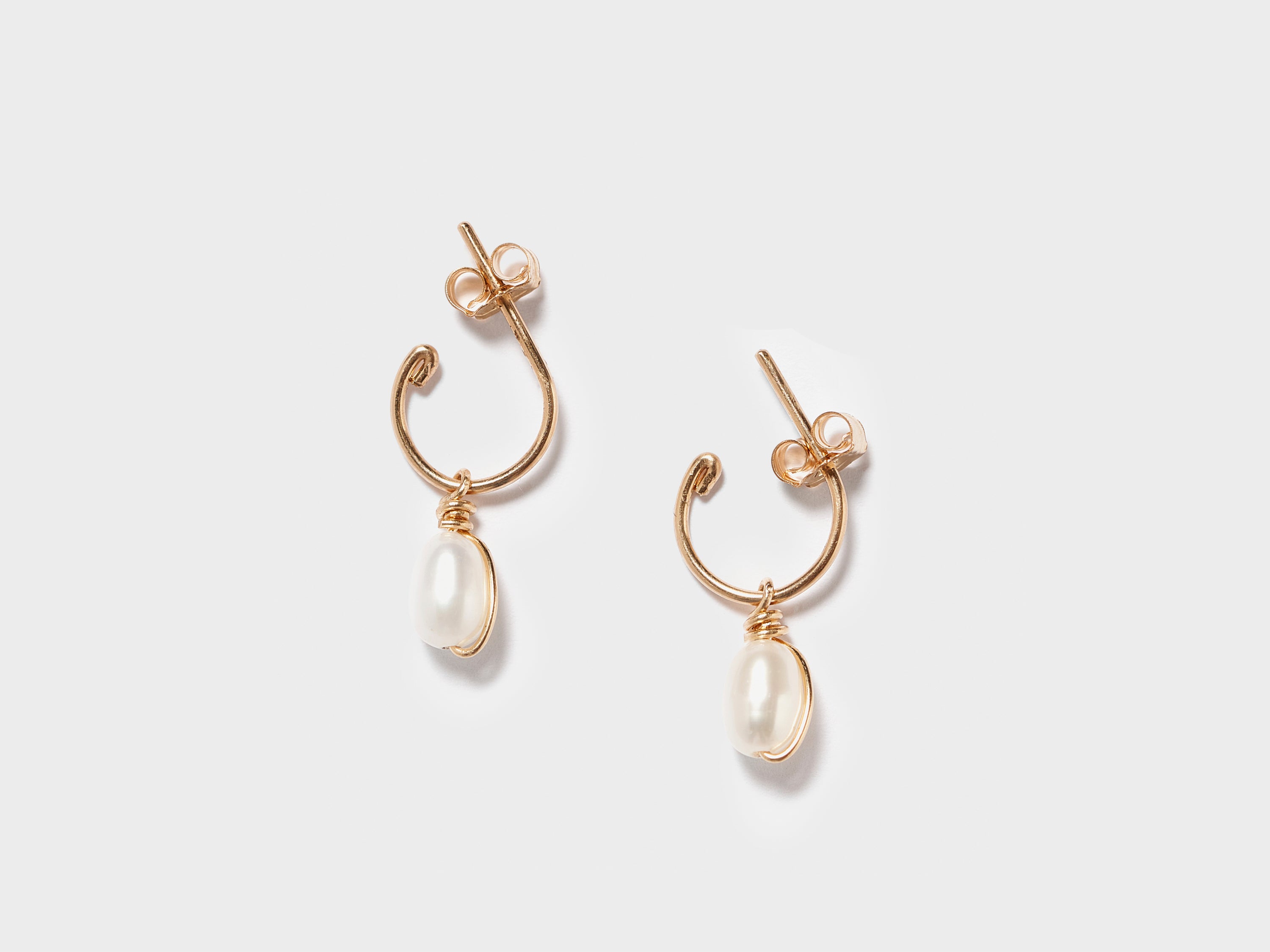 Stella Mini Hoop Earrings (241 / W / GOLD)