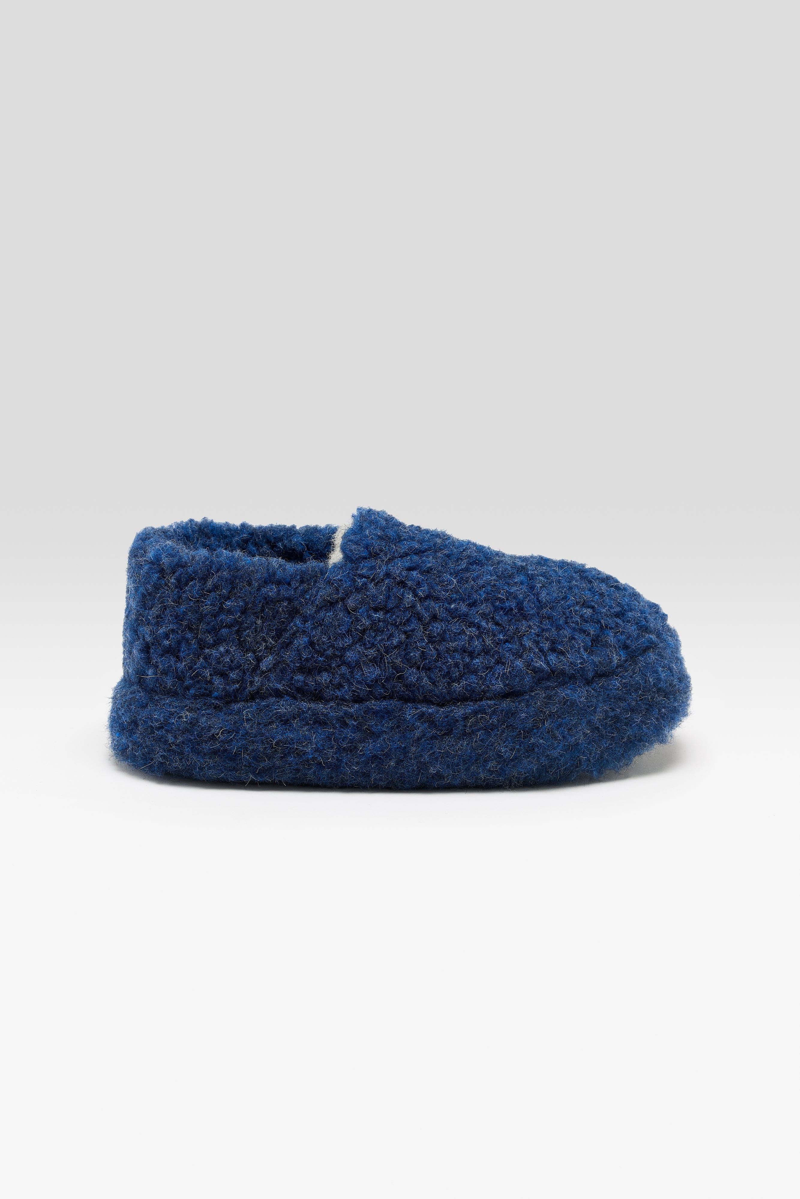 Siberian Slippers (252 / W / BLUE)