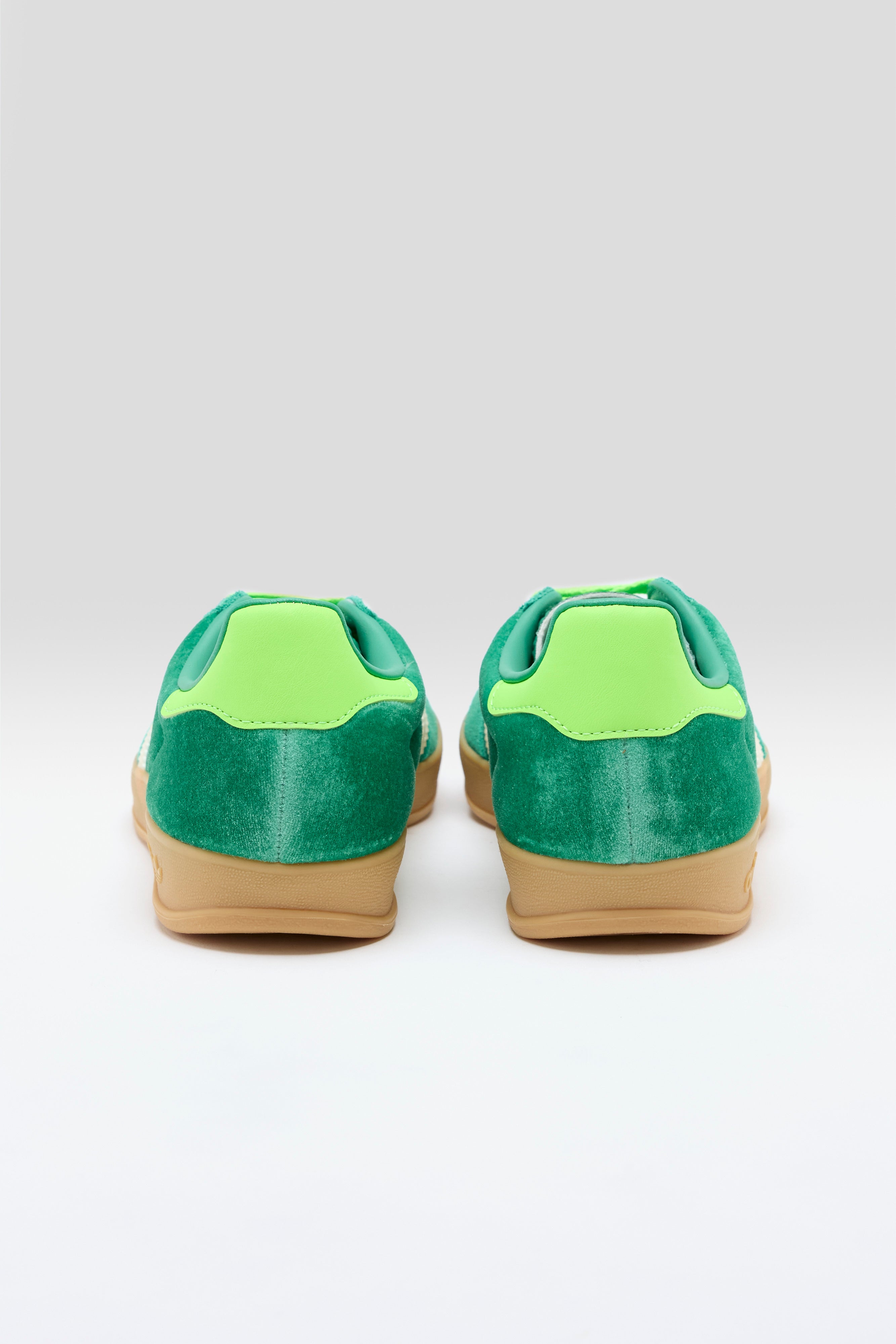 Gazelle Indoor for Women  (251 / W / GREEN)