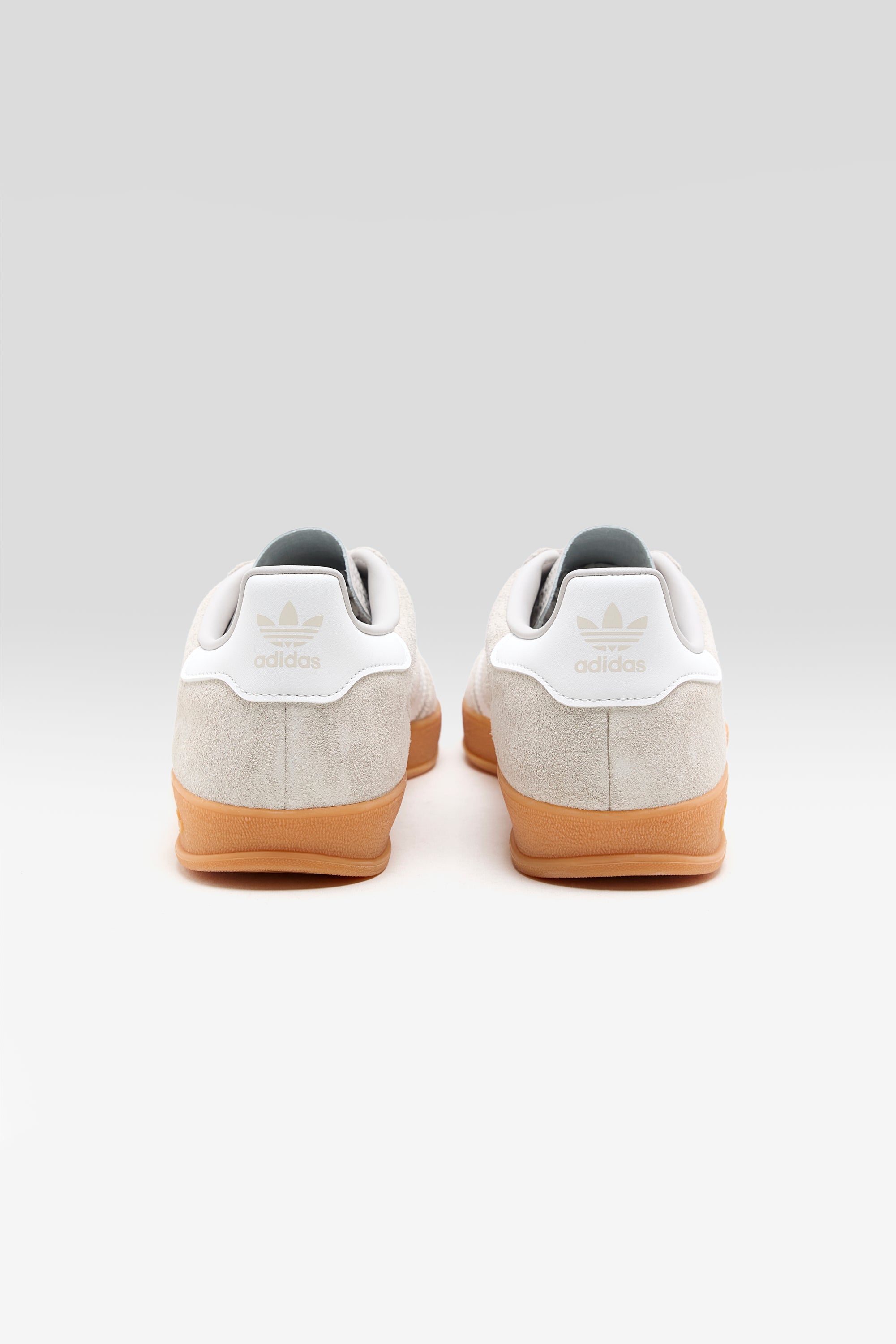 Gazelle Indoor for Men  (261 / M / LIGHT STONE)