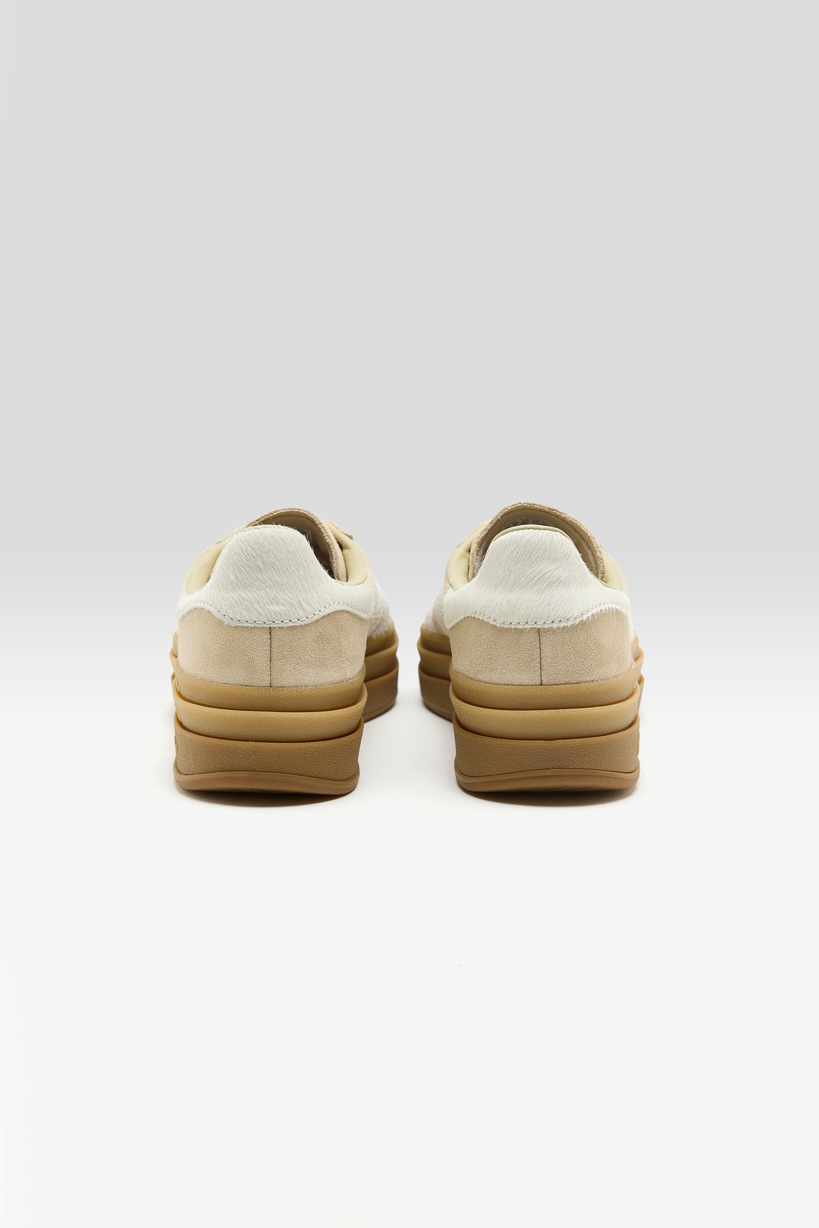 Gazelle Bold for Women  (261 / W / STONE)