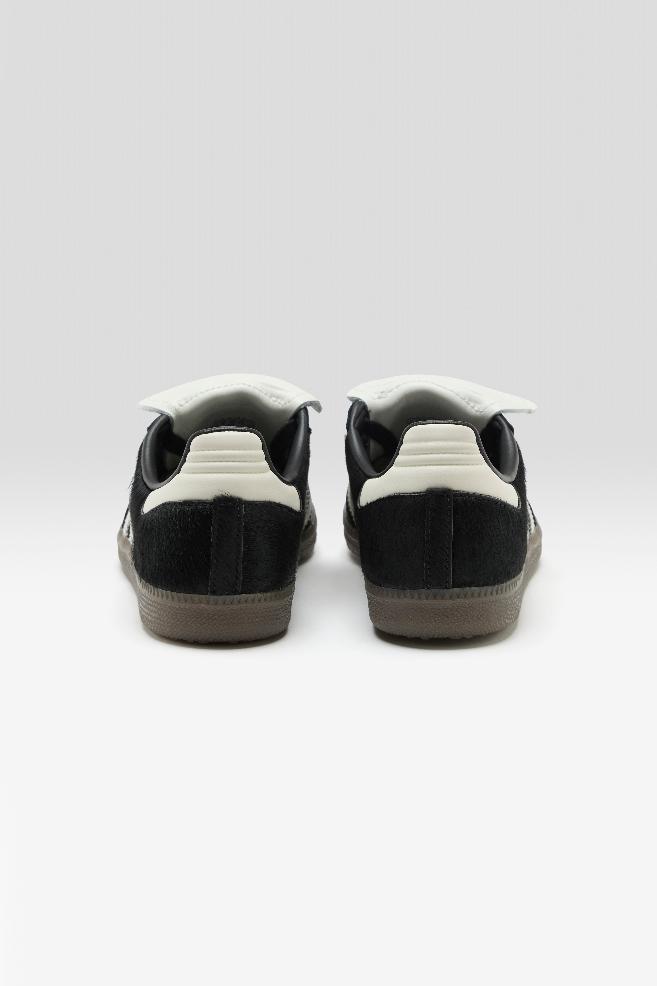 Samba LT for Women  (261 / W / BLACK)