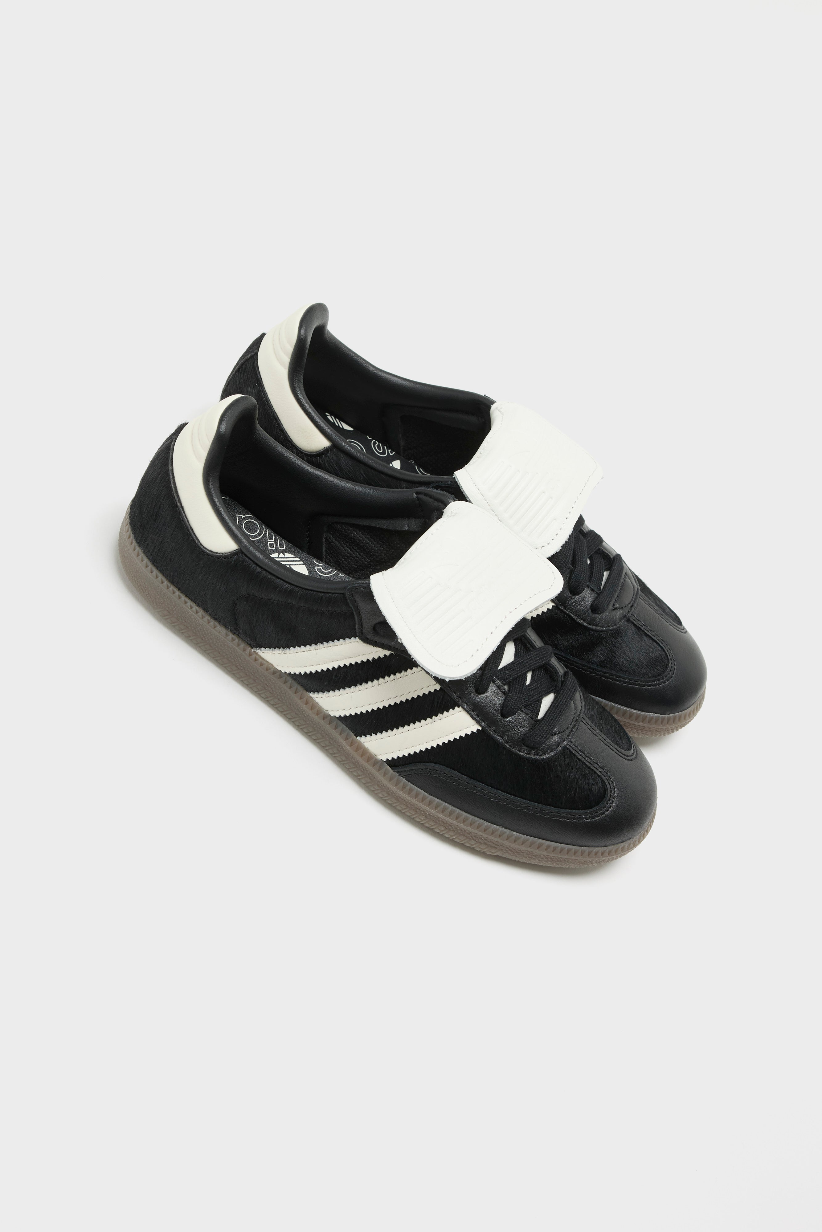 Samba LT for Women  (261 / W / BLACK)