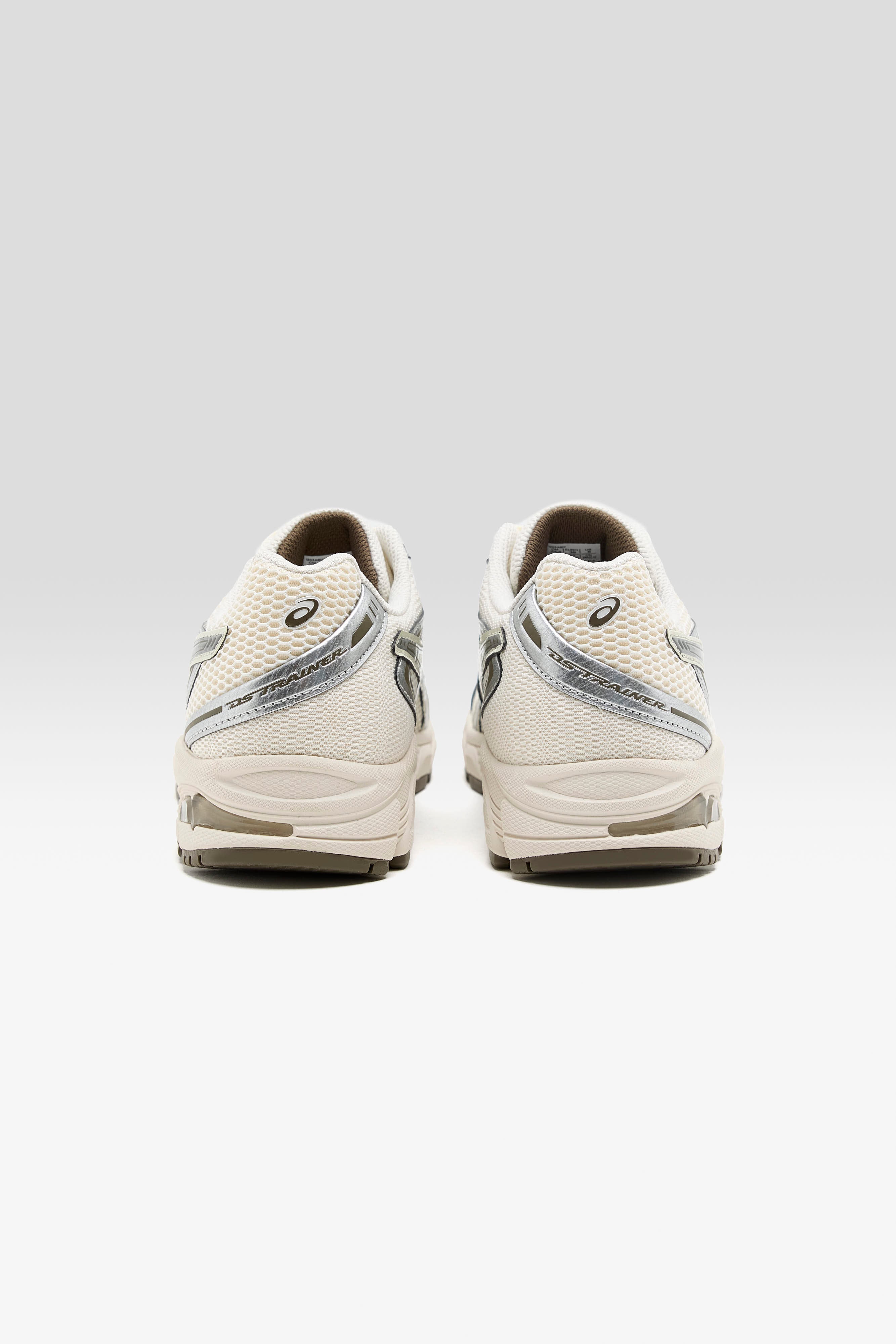 Gel-DS Trainer 14 for Women  (261 / W / CREAM)