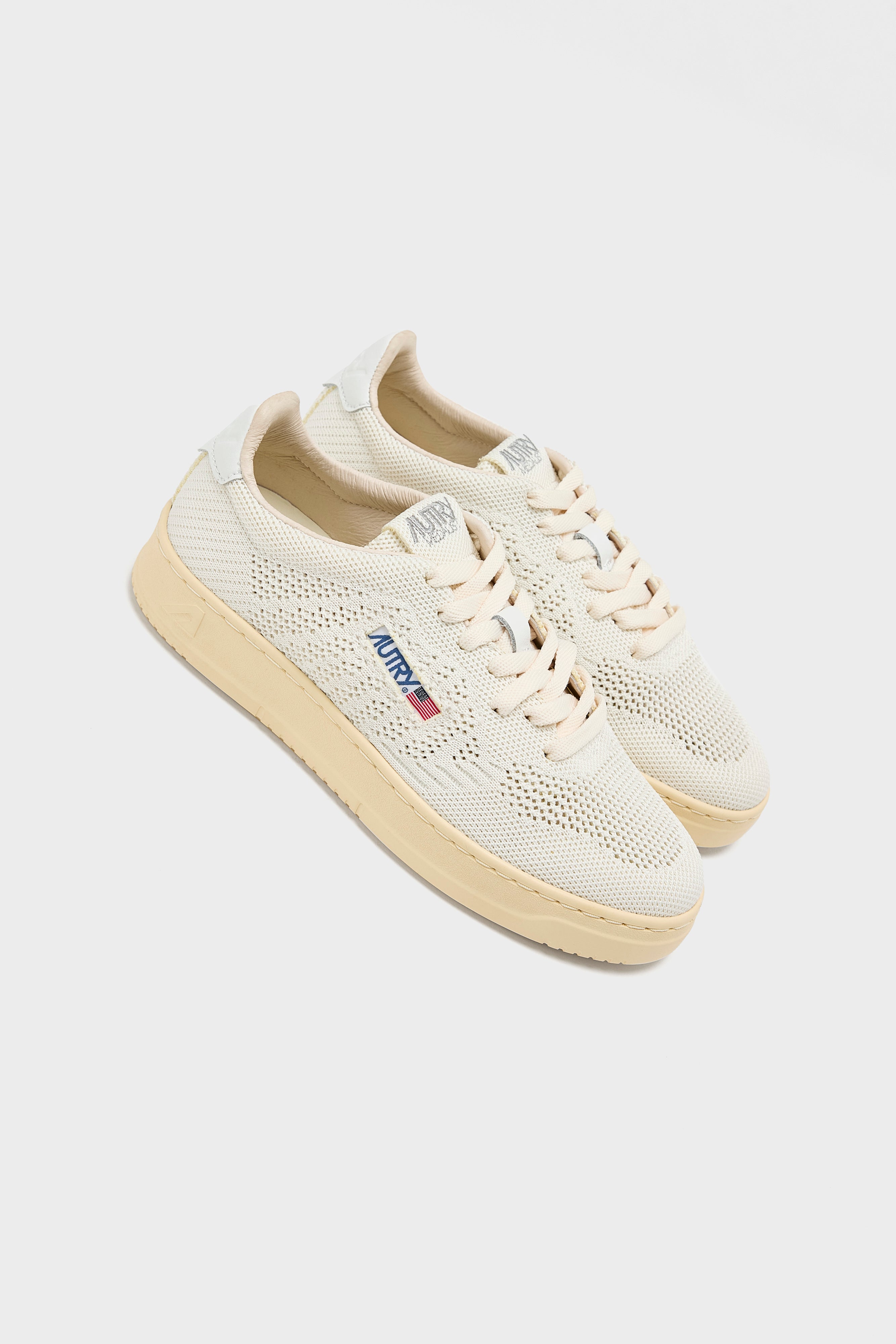 Easeknit Medalist Low pour Femmes (251 / W / IVORY)