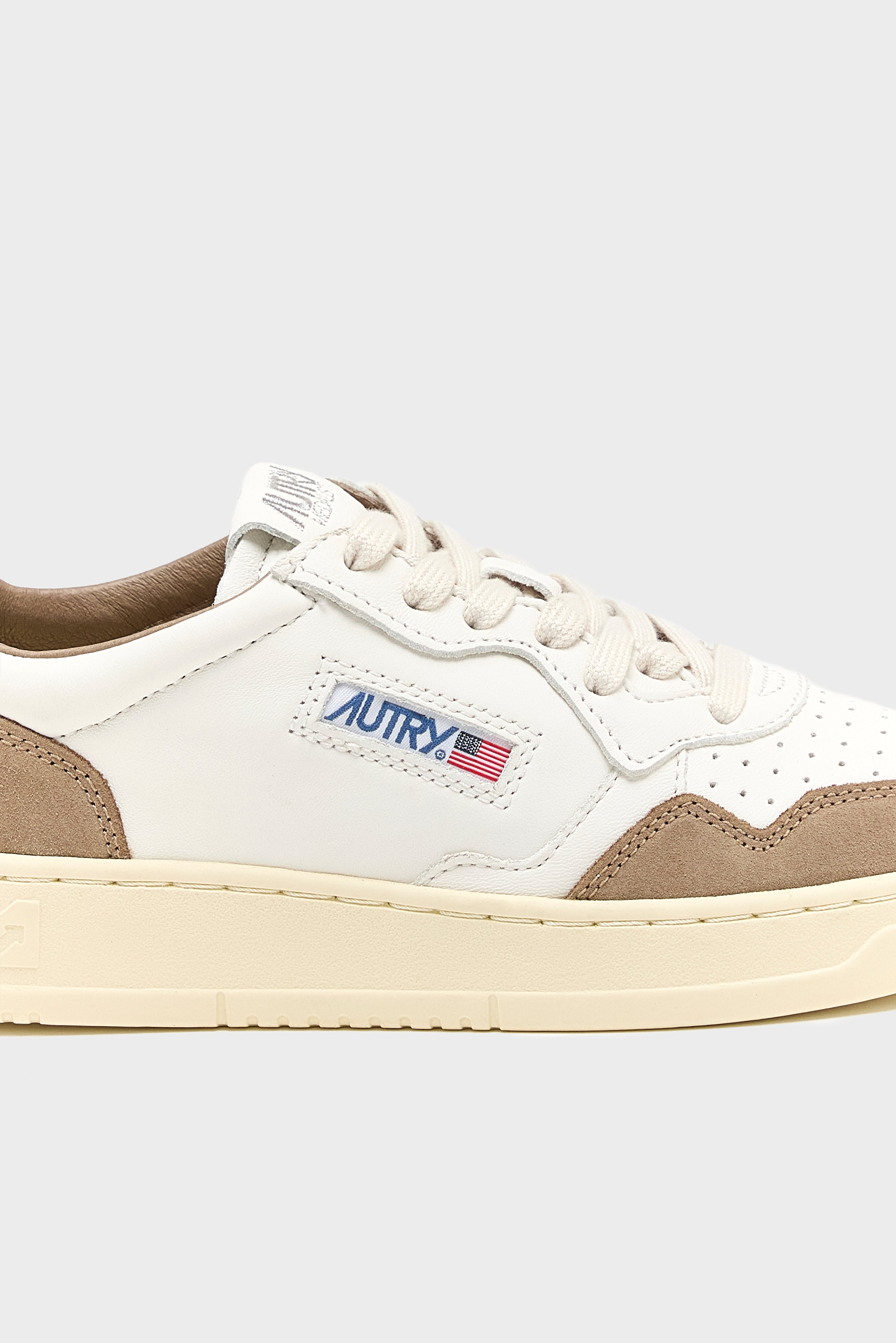 Medalist Low voor dames  (252 / W / LIGHT BROWN)