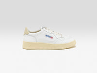 AUTRY Medalist Low voor dames 
