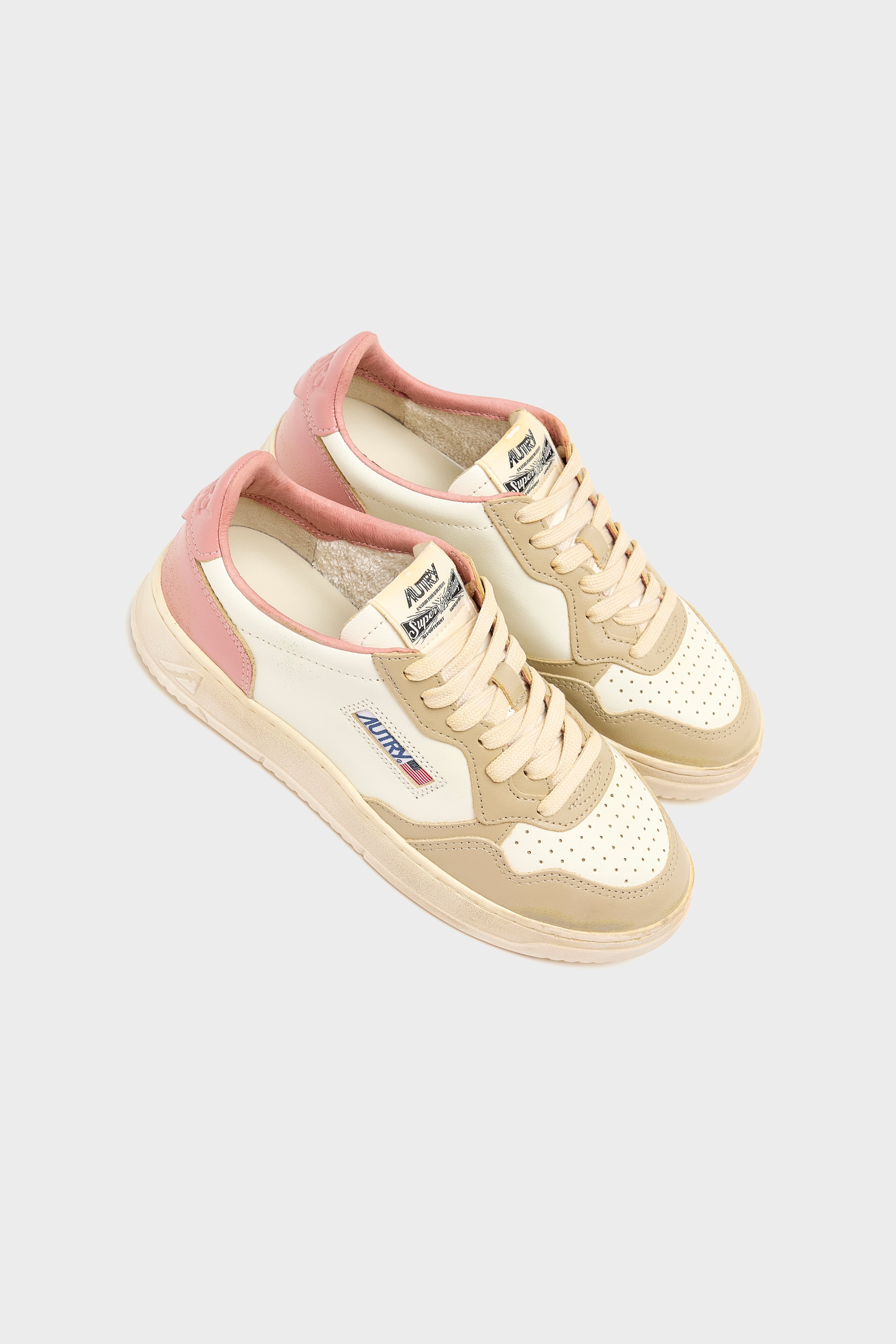 Medalist Low Super Vintage for Women  (252 / W / BEIGE)