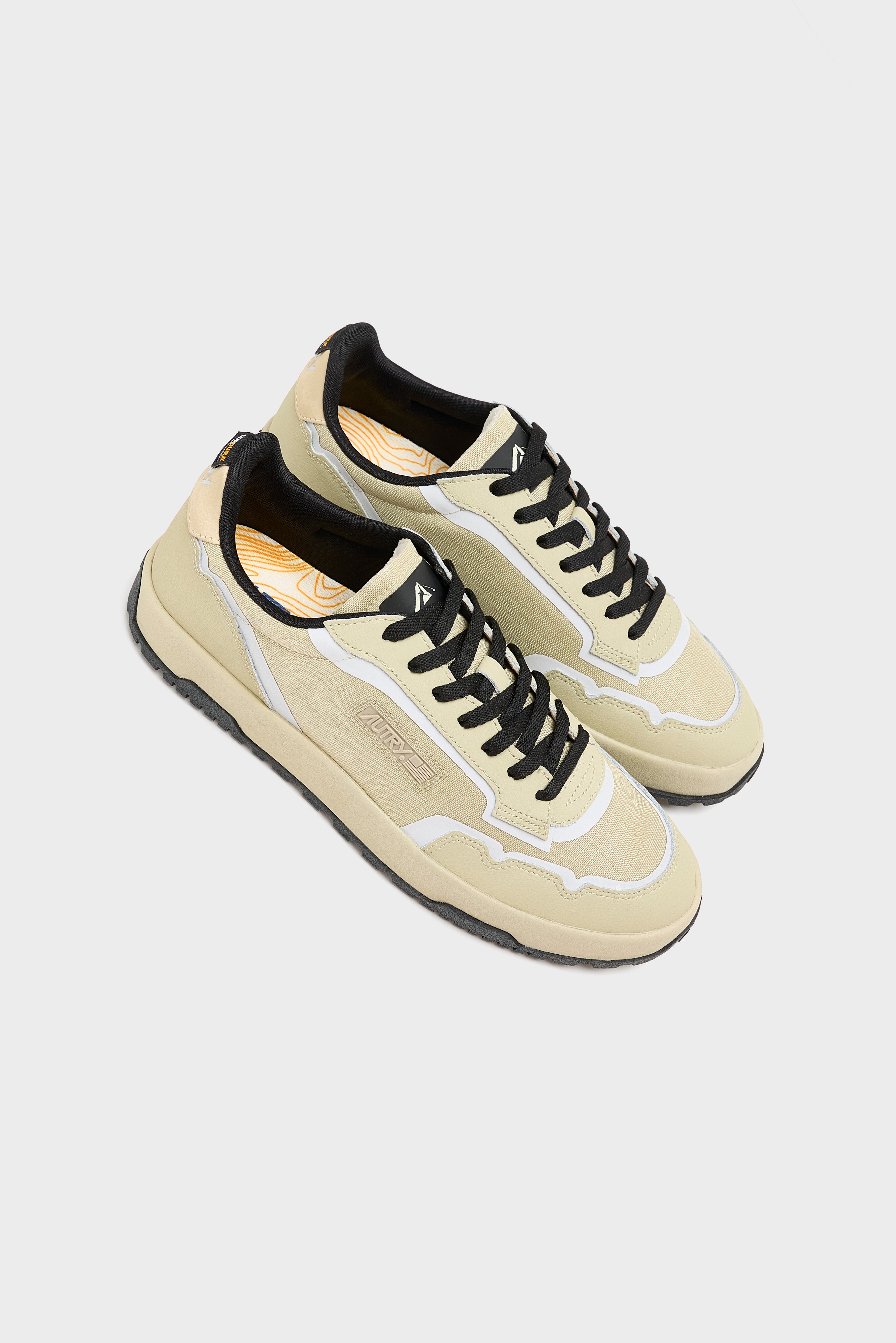 Wildpace Low for Men  (252 / M / BEIGE)