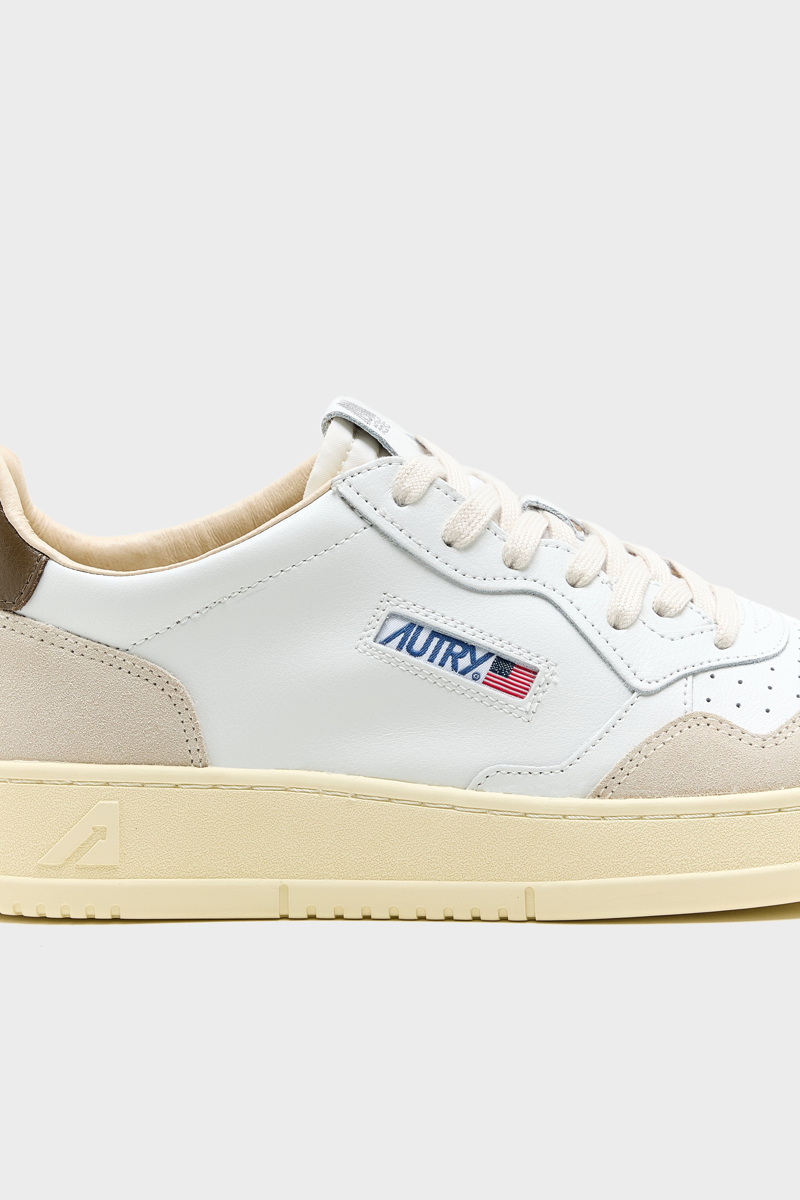 Medalist Low voor Heren  (261 / M / BROWN)