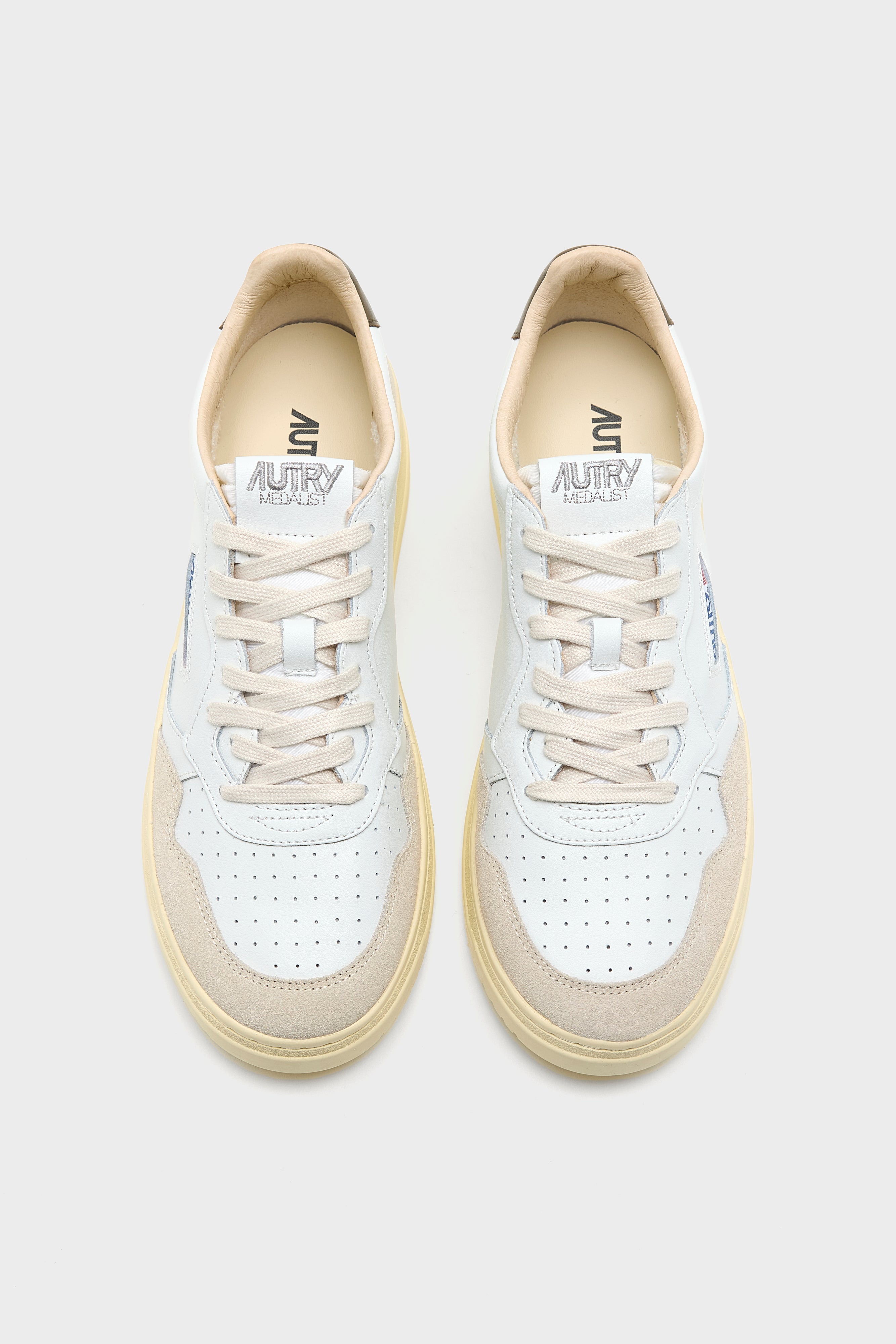 Medalist Low voor Heren  (261 / M / BROWN)