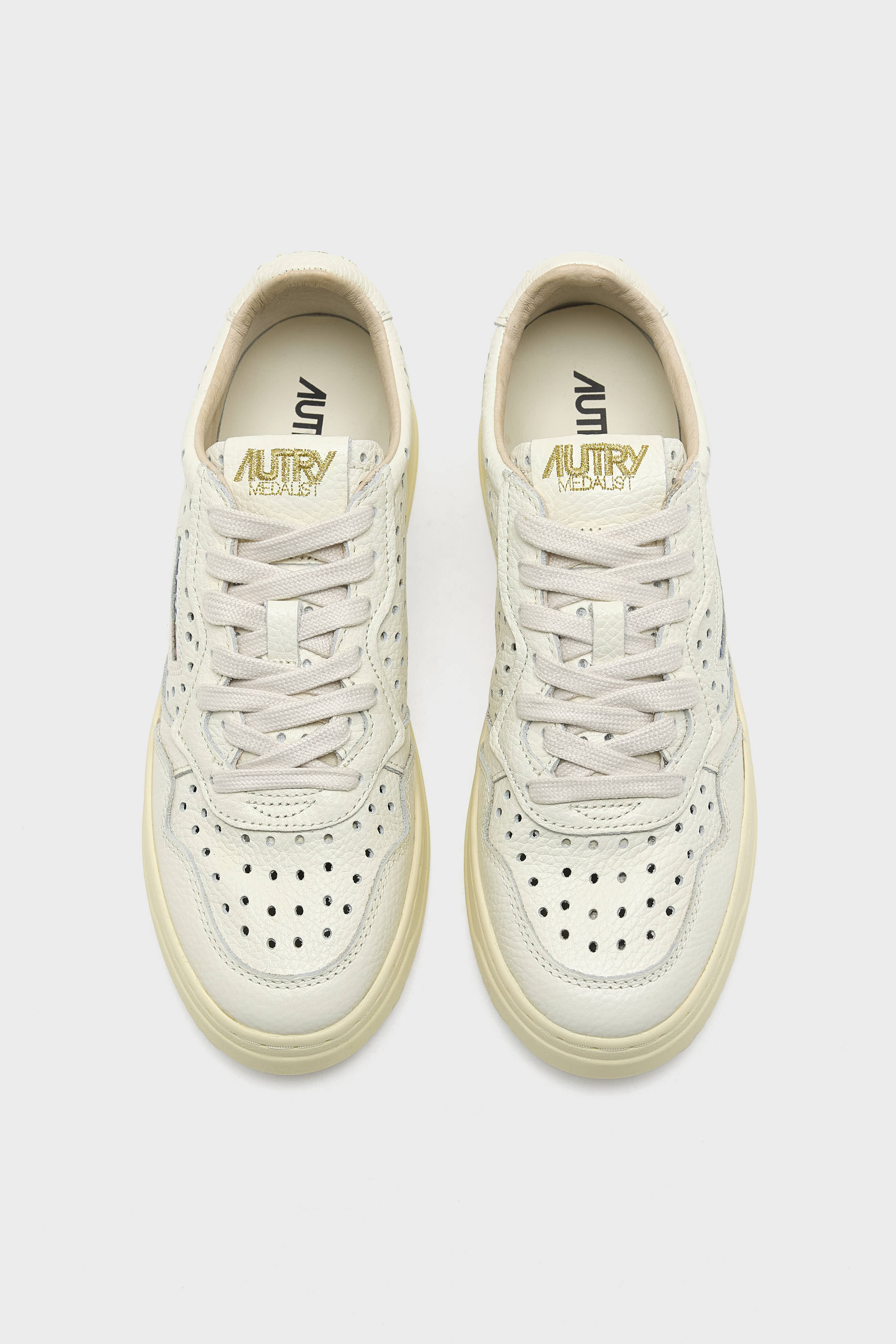 Medalist Low for Women  (261 / W / WHITE)