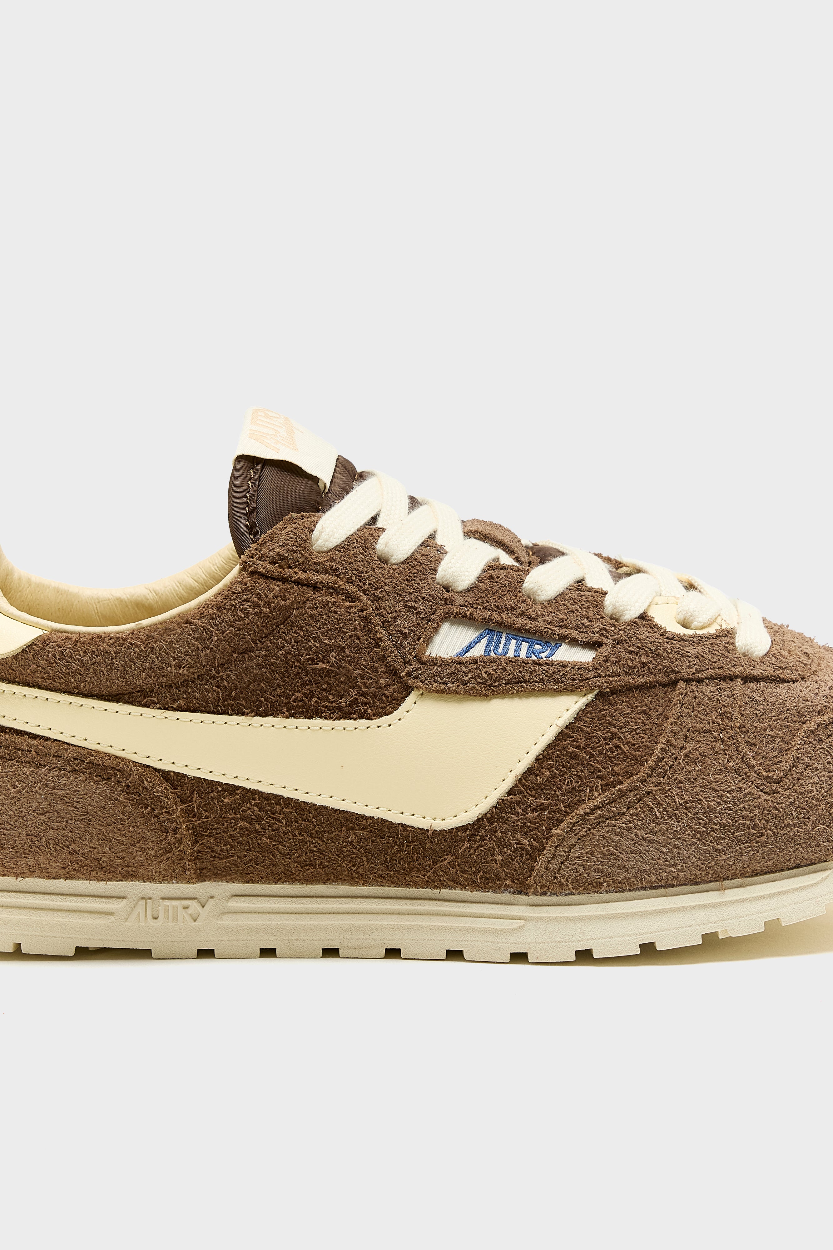 Windspin for Women  (261 / W / DARK BROWN)