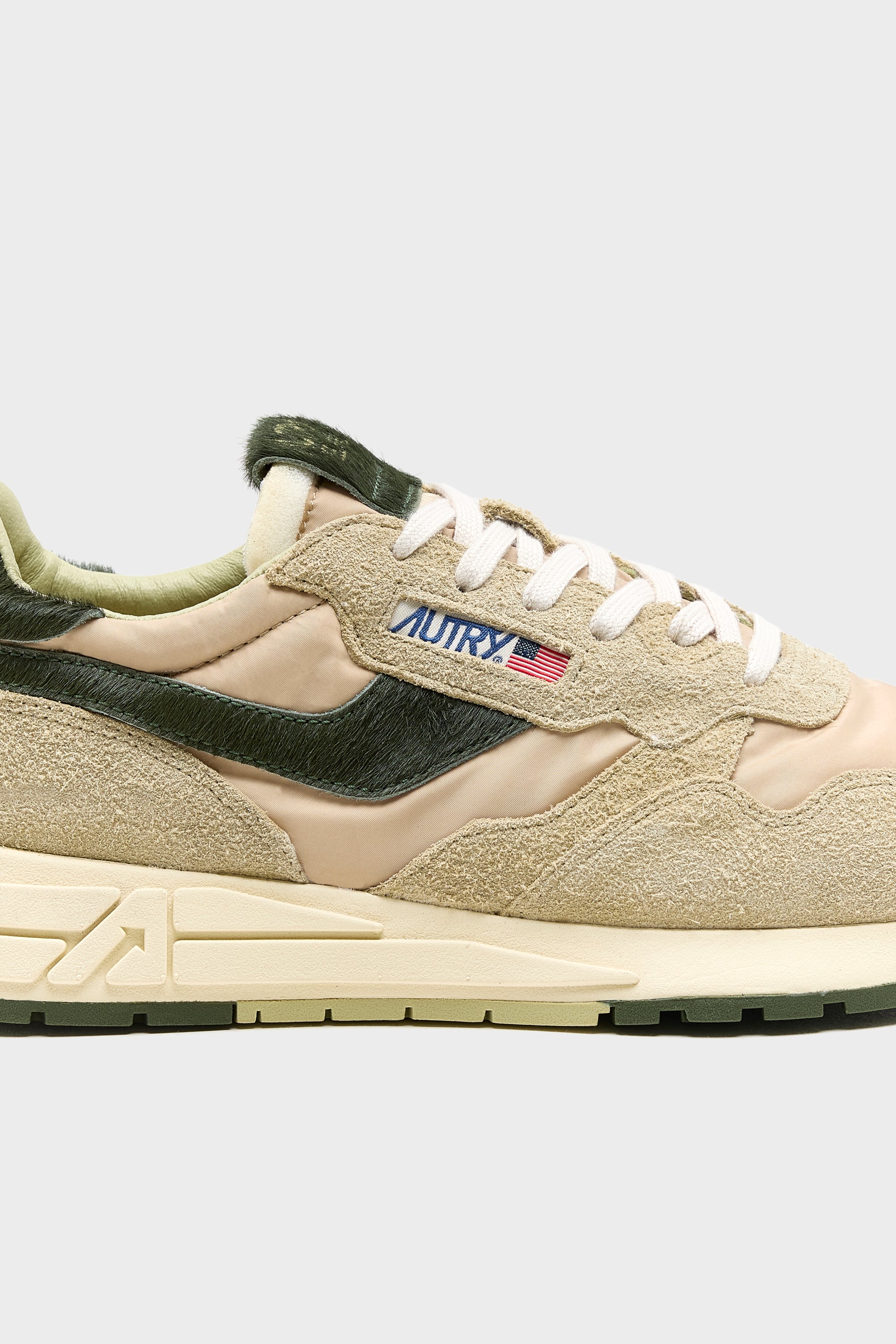 Reelwind Low for Men  (261 / M / LIGHT KHAKI)