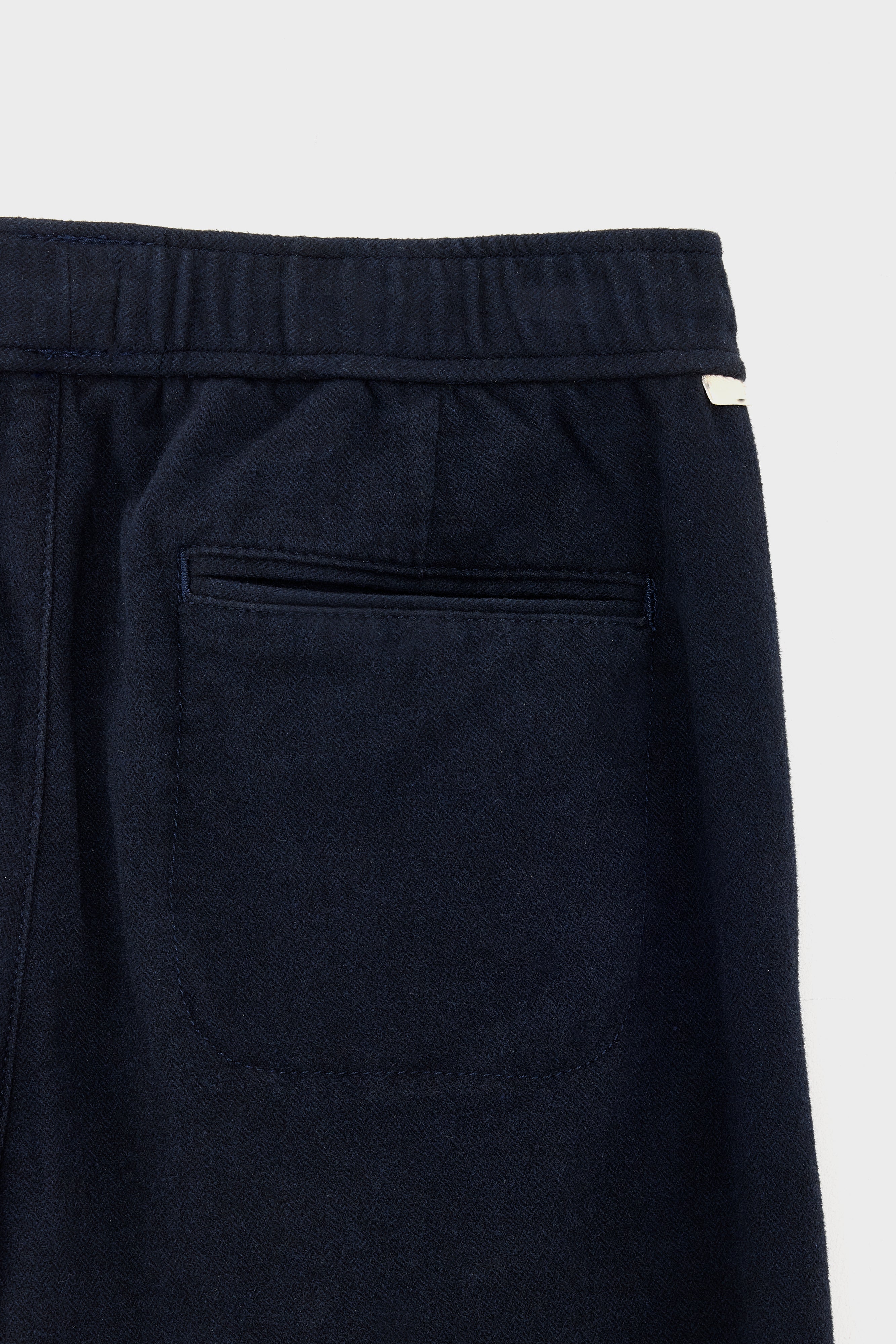 Pharel tapered trousers (242 / B / NAVY)