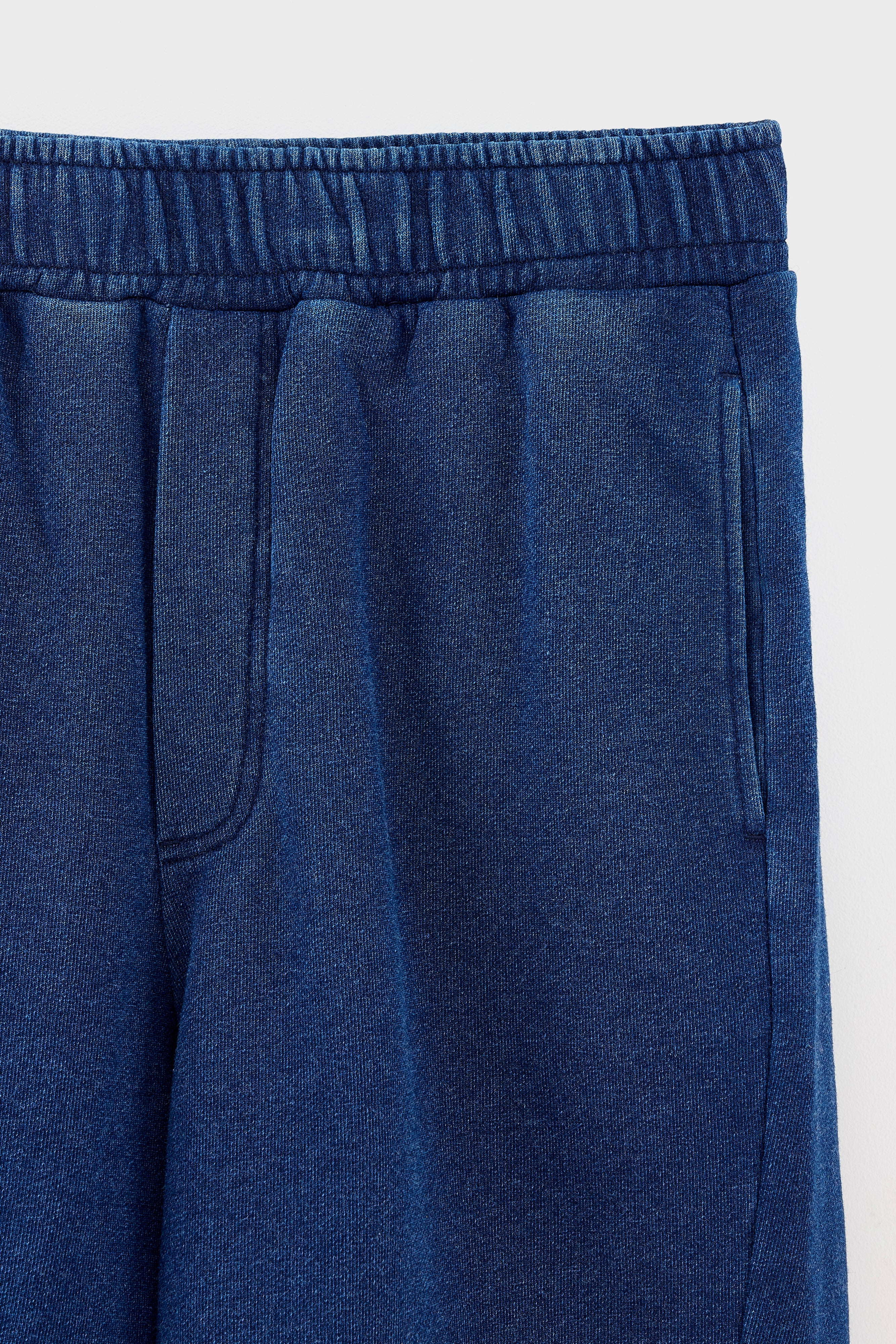 Carlol sweat shorts (261 / B / INDIGO)