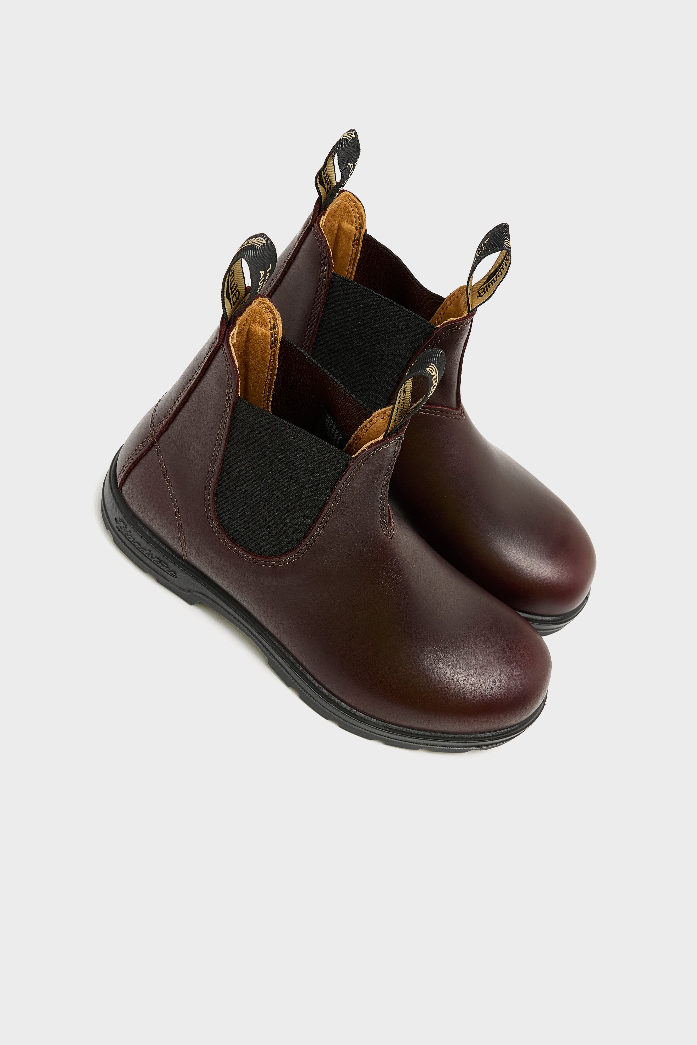 2130 Classic Chelsea Boots for Women  (252 / W / RED)