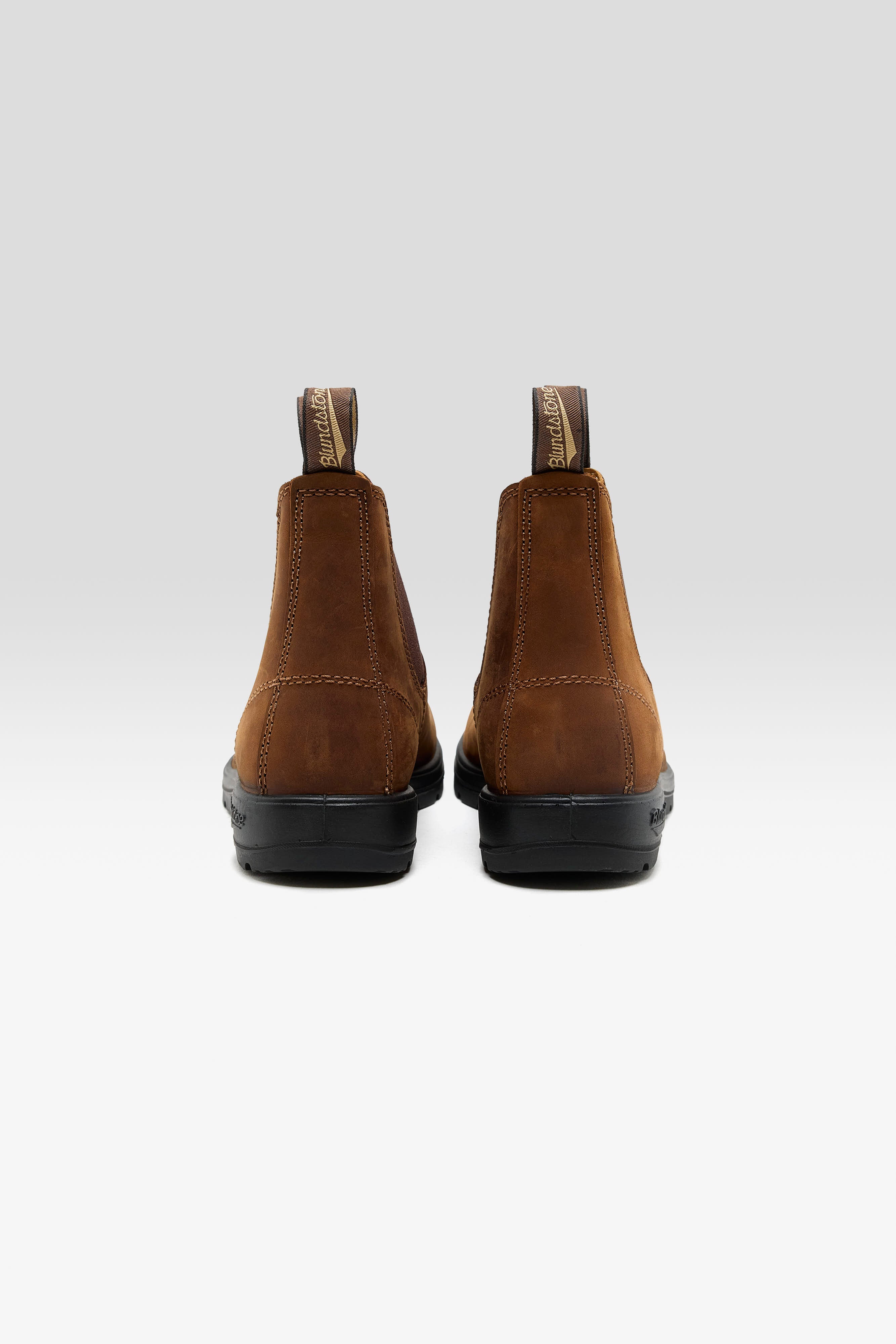 2544 Classic Chelsea Boots for Women (261 / W / BROWN)