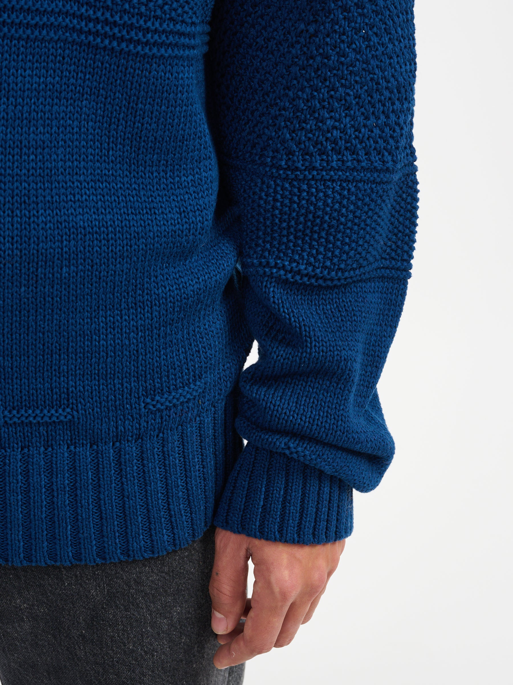 accys sweater (241 / M / INDIGO)
