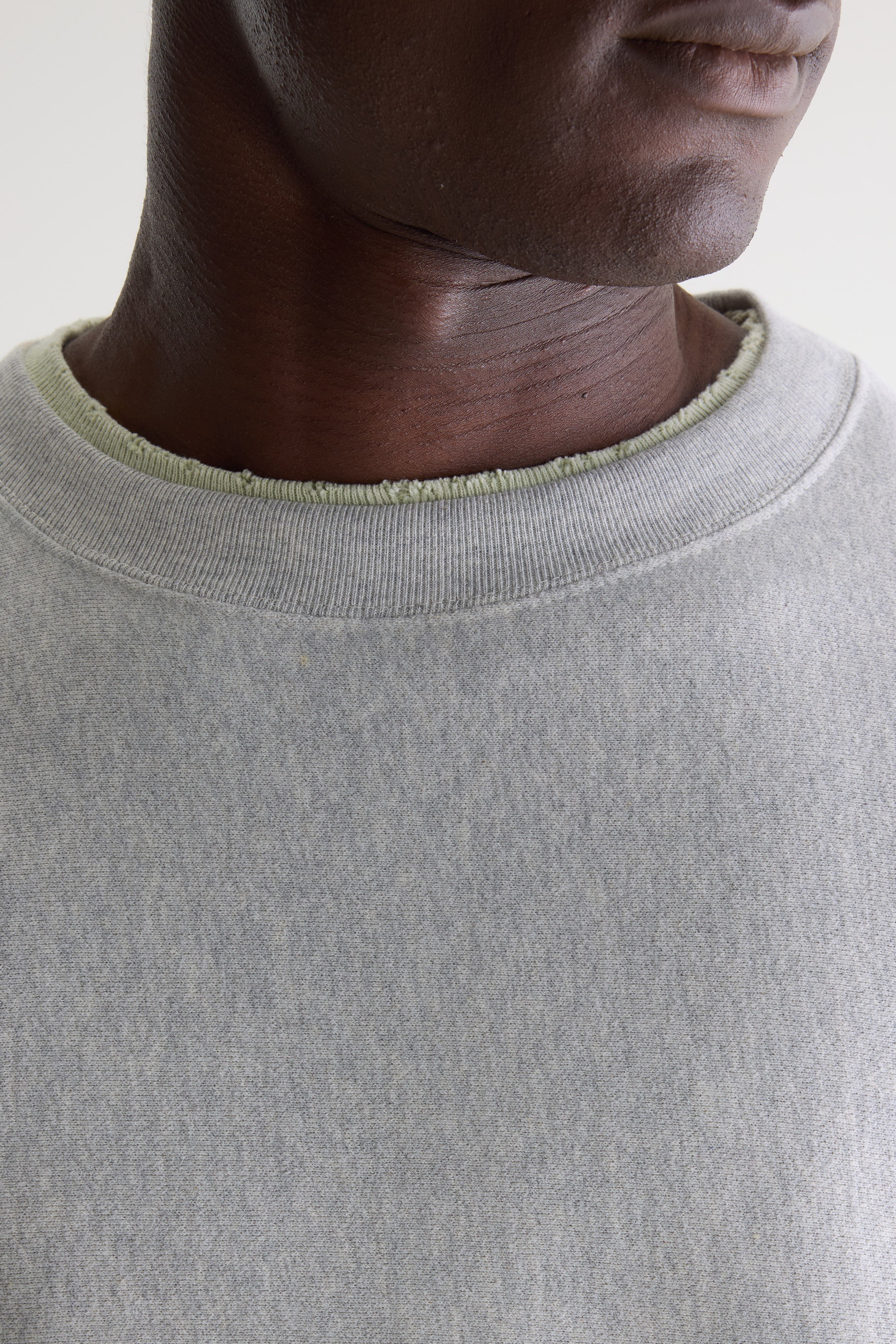 Flake Crewneck Sweatshirt - Heather grey For Men | Bellerose