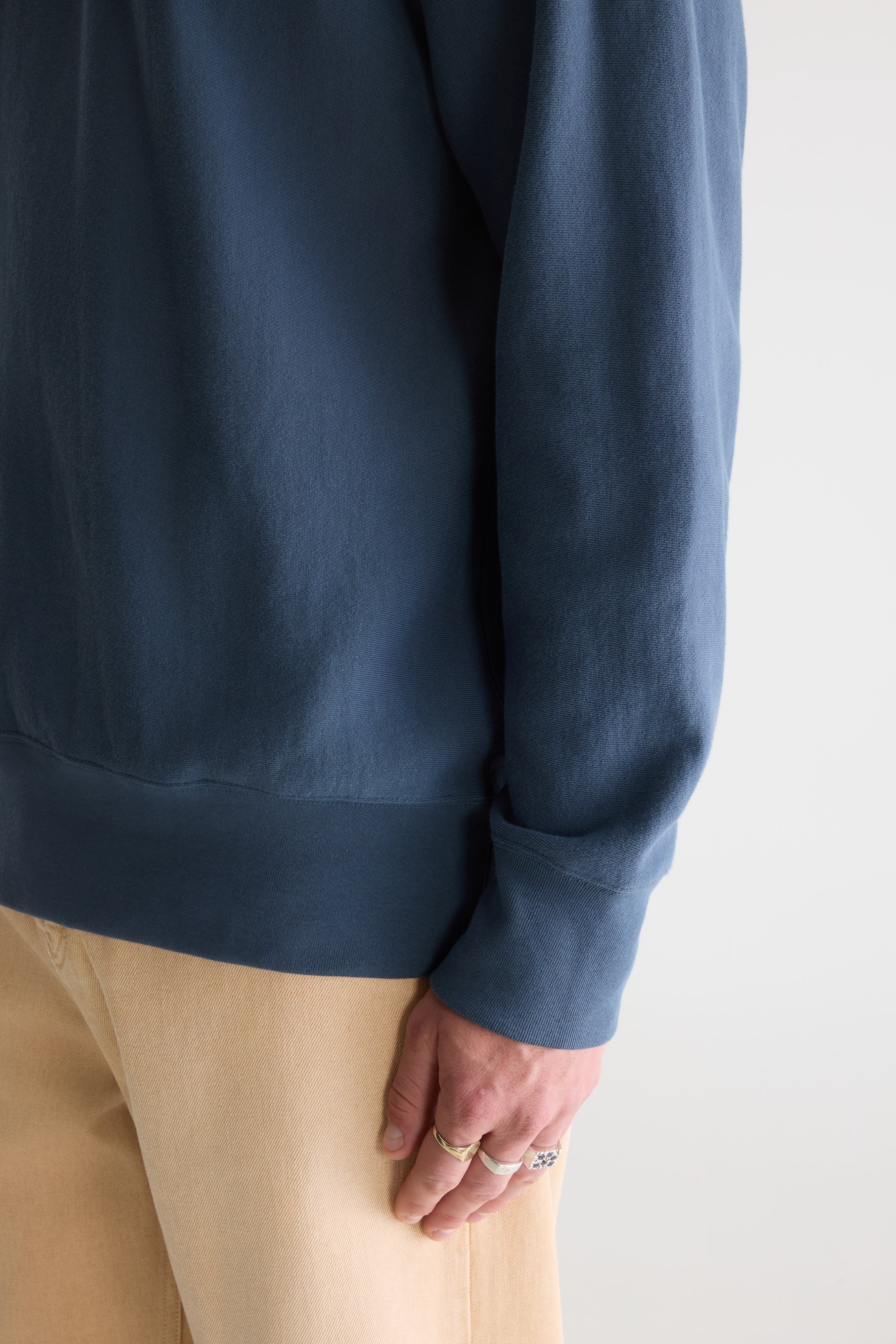 Flake crewneck sweatshirt (242 / M / DOVE)