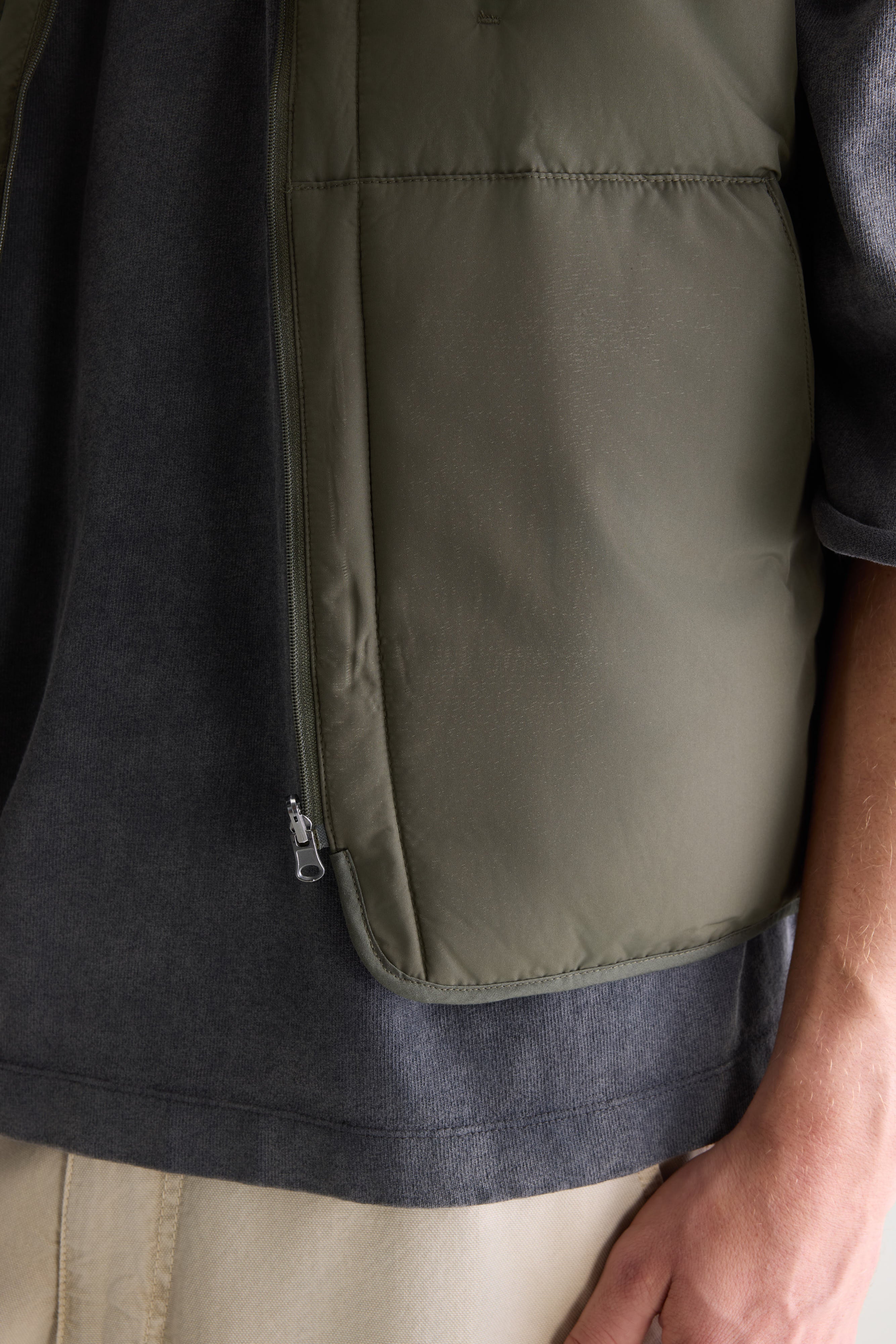 Hoch bodywarmer (251 / M / DARK OLIVE)