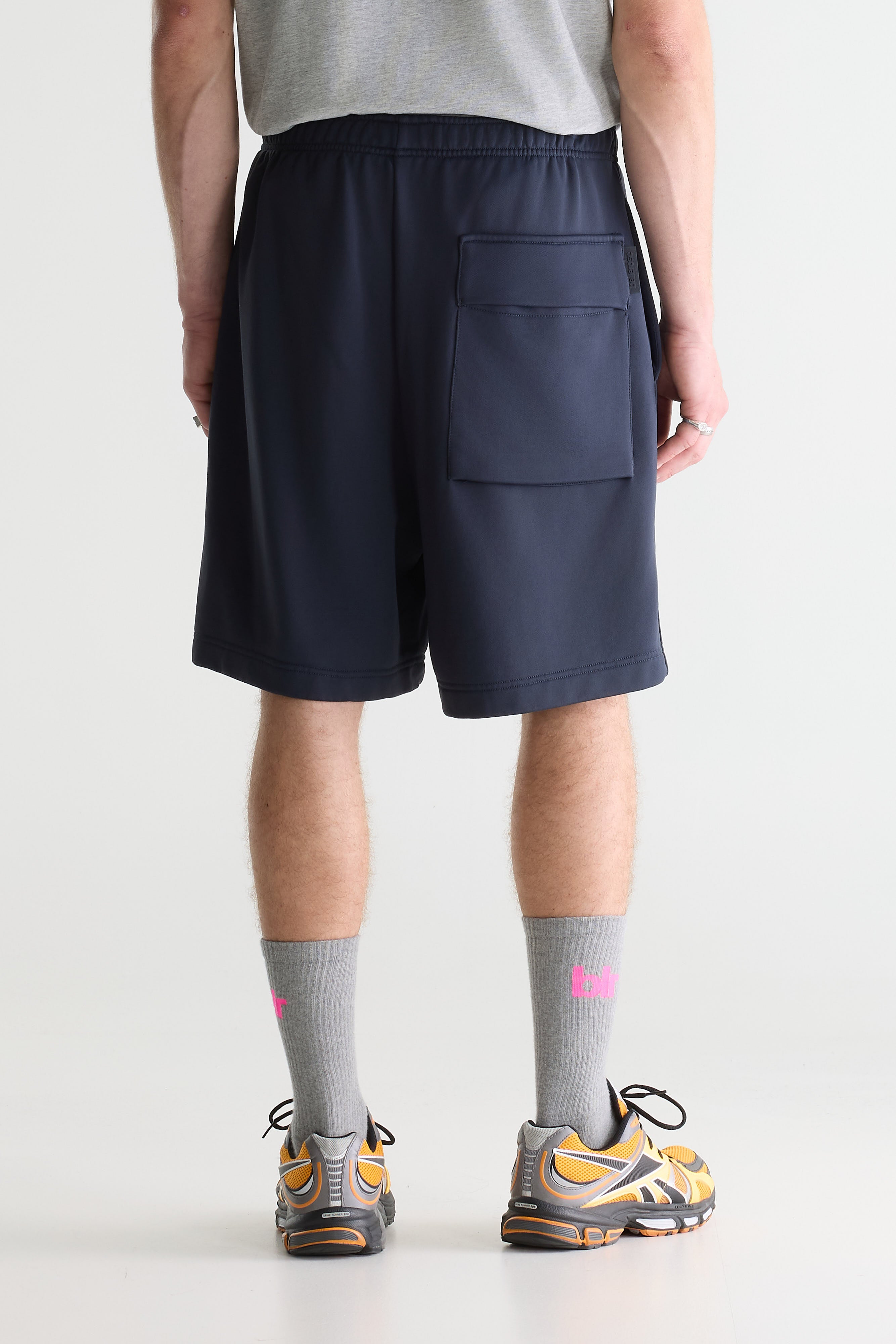 Flank wide shorts (261 / M / DARK NAVY)