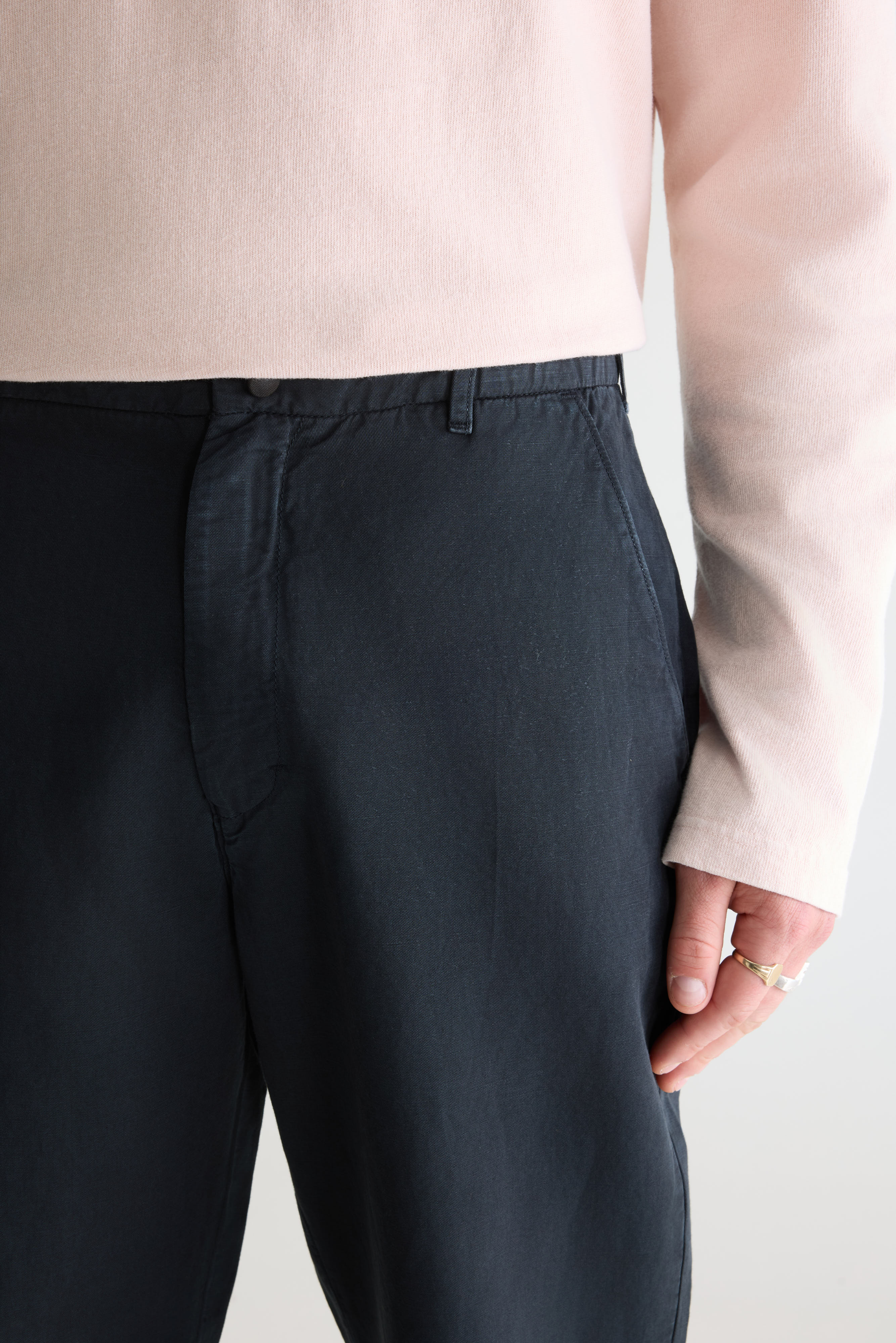 Paynt relaxed trousers (261 / M / JET SET)