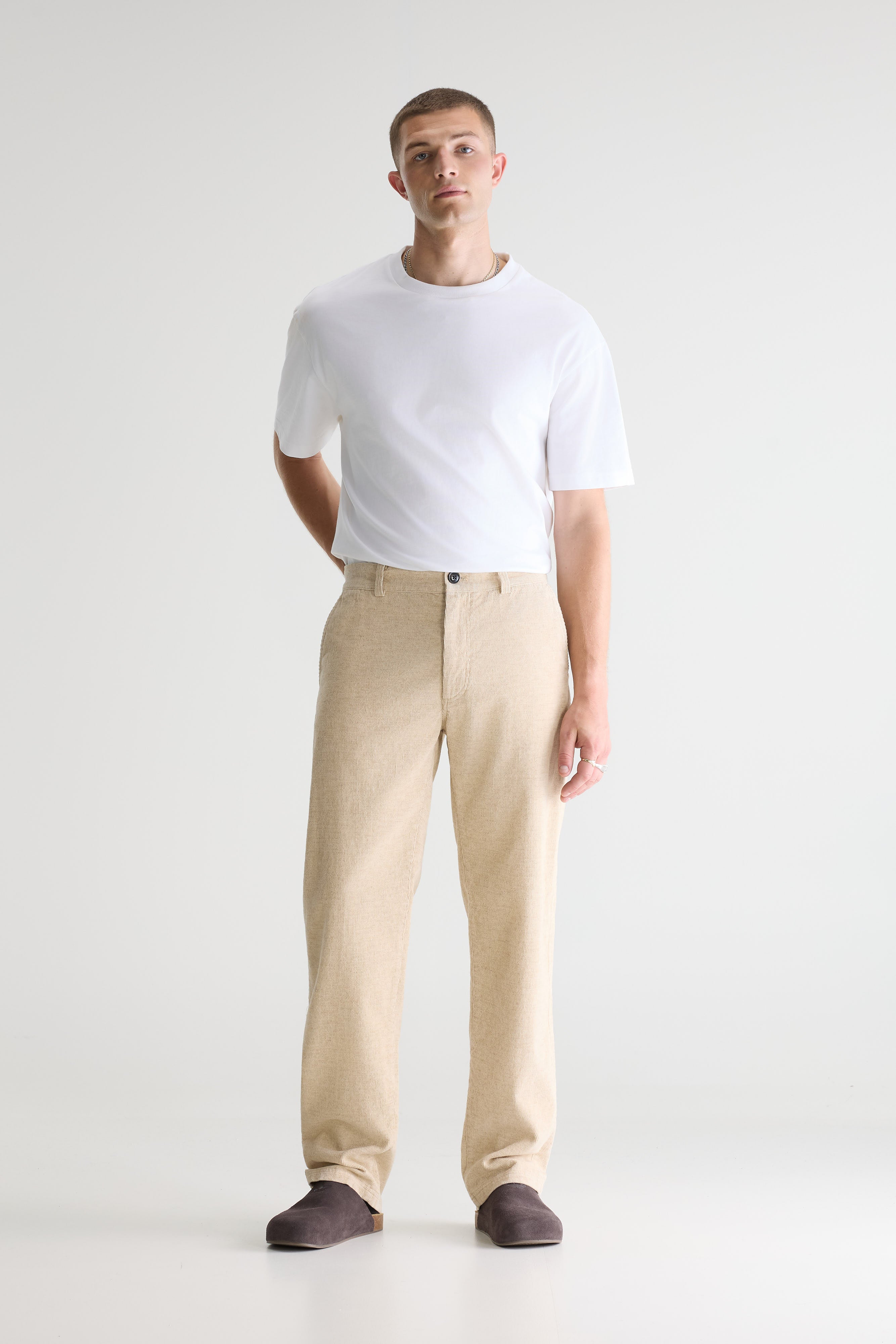 Jagger Corduroy Chino Trousers - Calcaire For Men | Bellerose