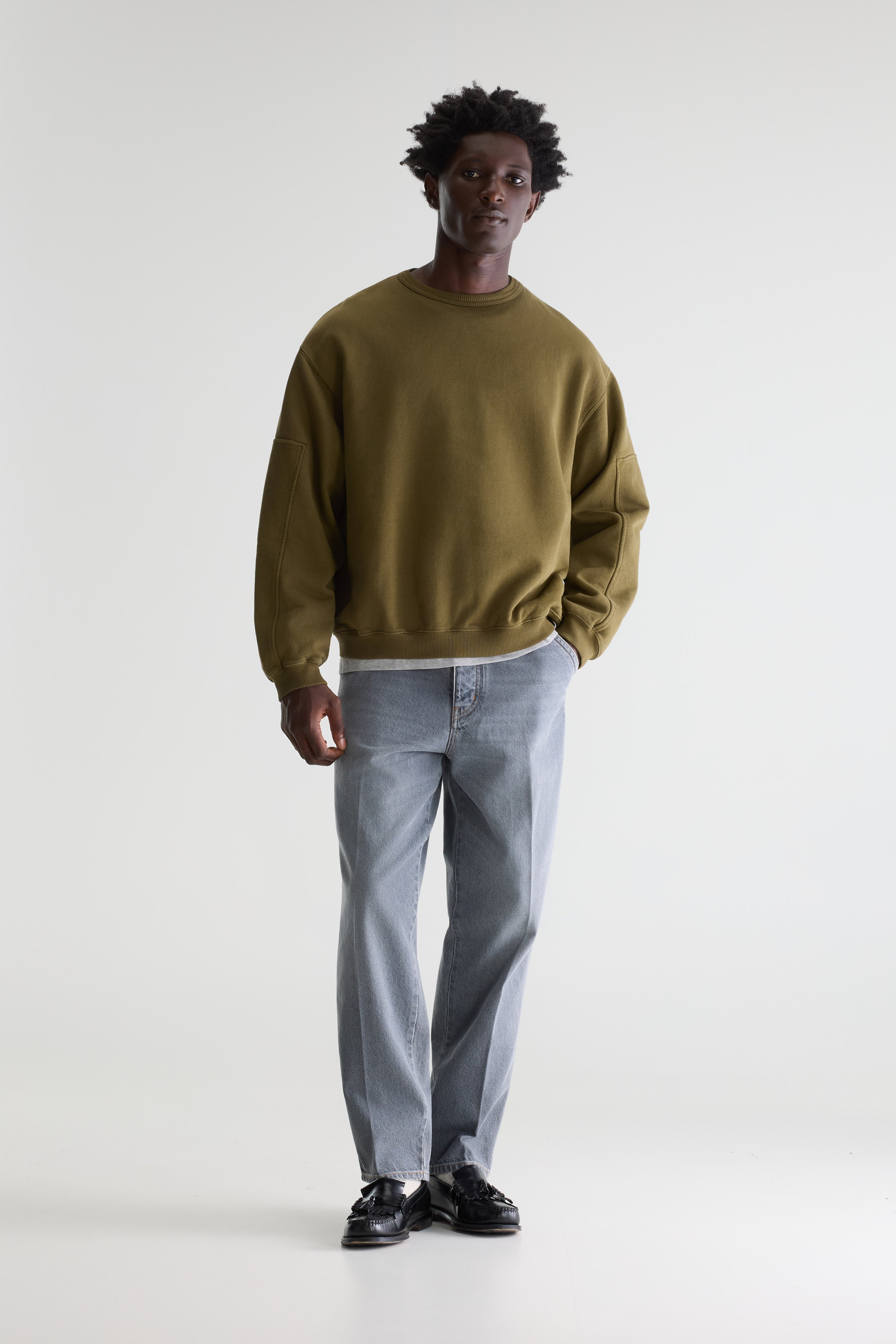 Fapien Crewneck Sweatshirt - Military For Men | Bellerose