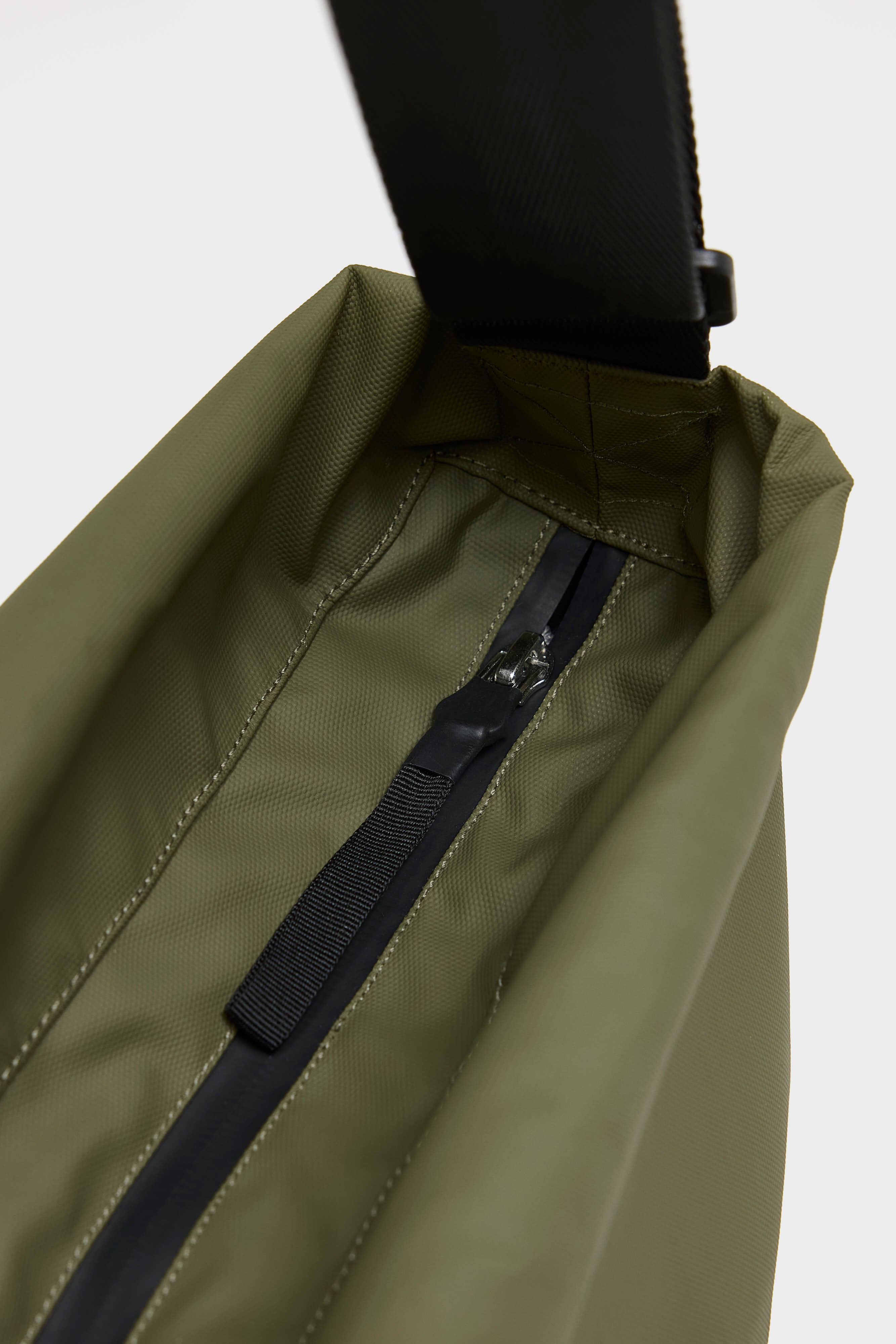 Hendem Schoudertas - Army Voor Heren | Bellerose