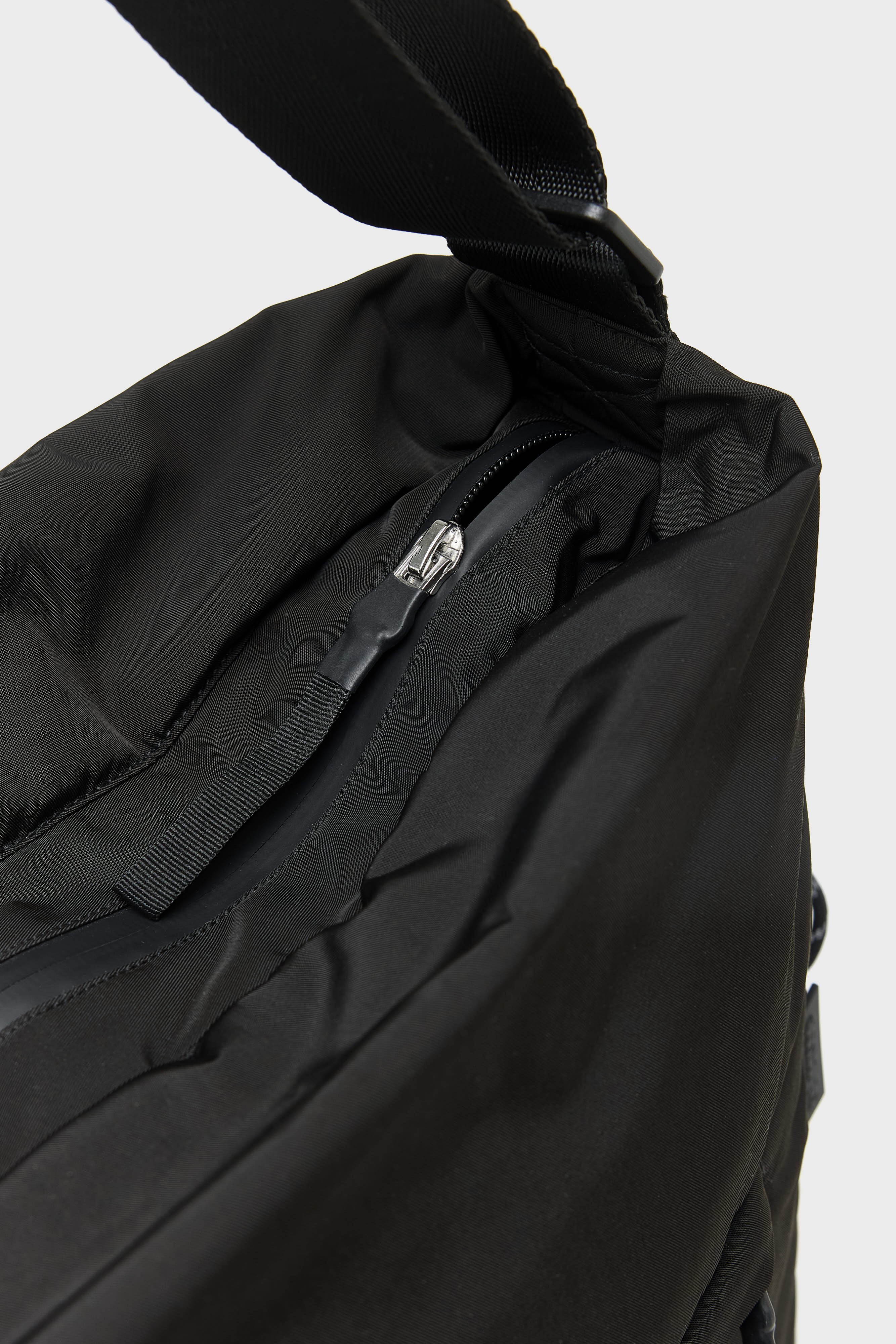 Hendem Schoudertas - Black Voor Heren | Bellerose