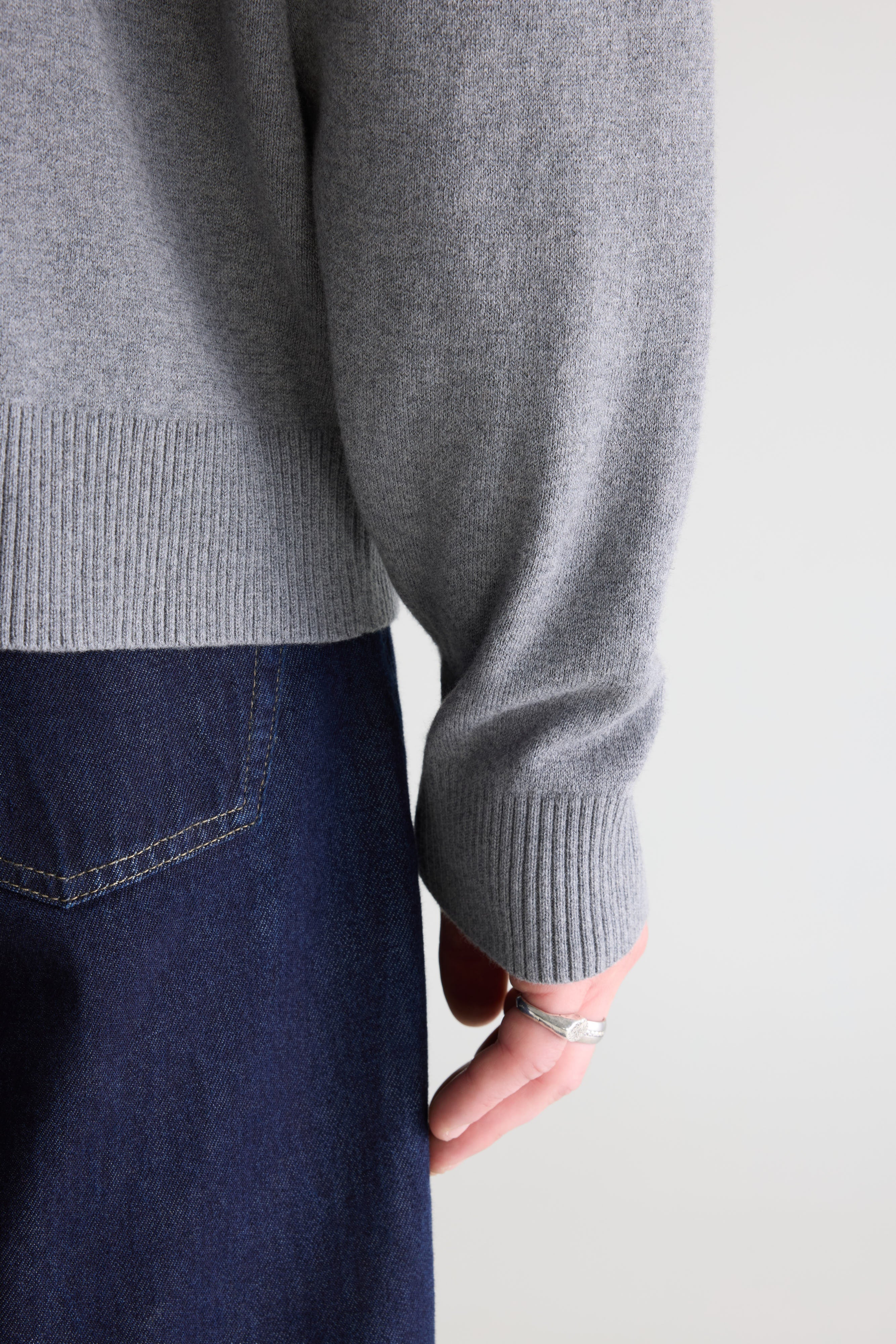 Geolem crewneck sweater  (261 / M / MID GREY)