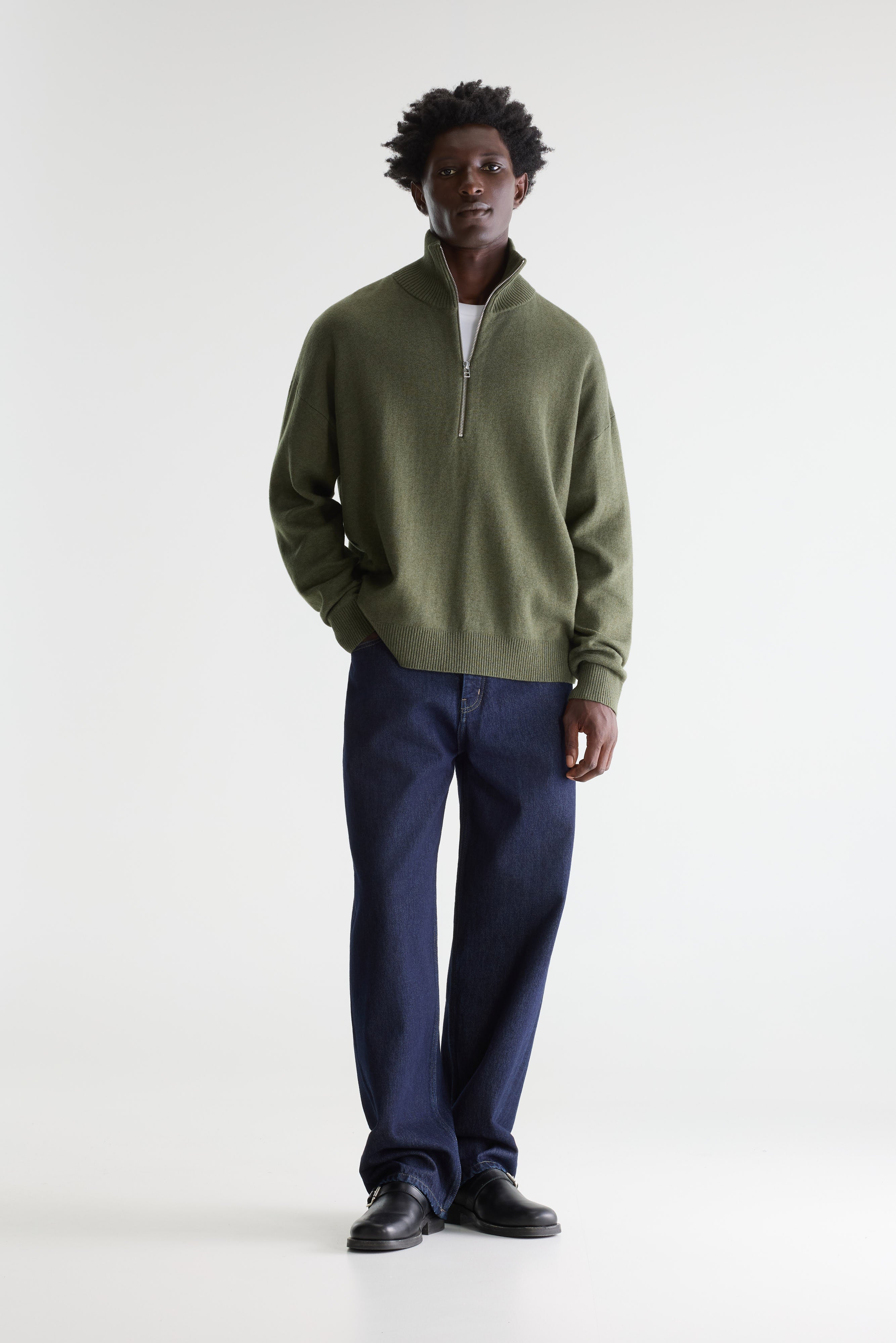 Geoze Zipped High Neck Sweater - Dark olive / Jeep Für Men | Bellerose