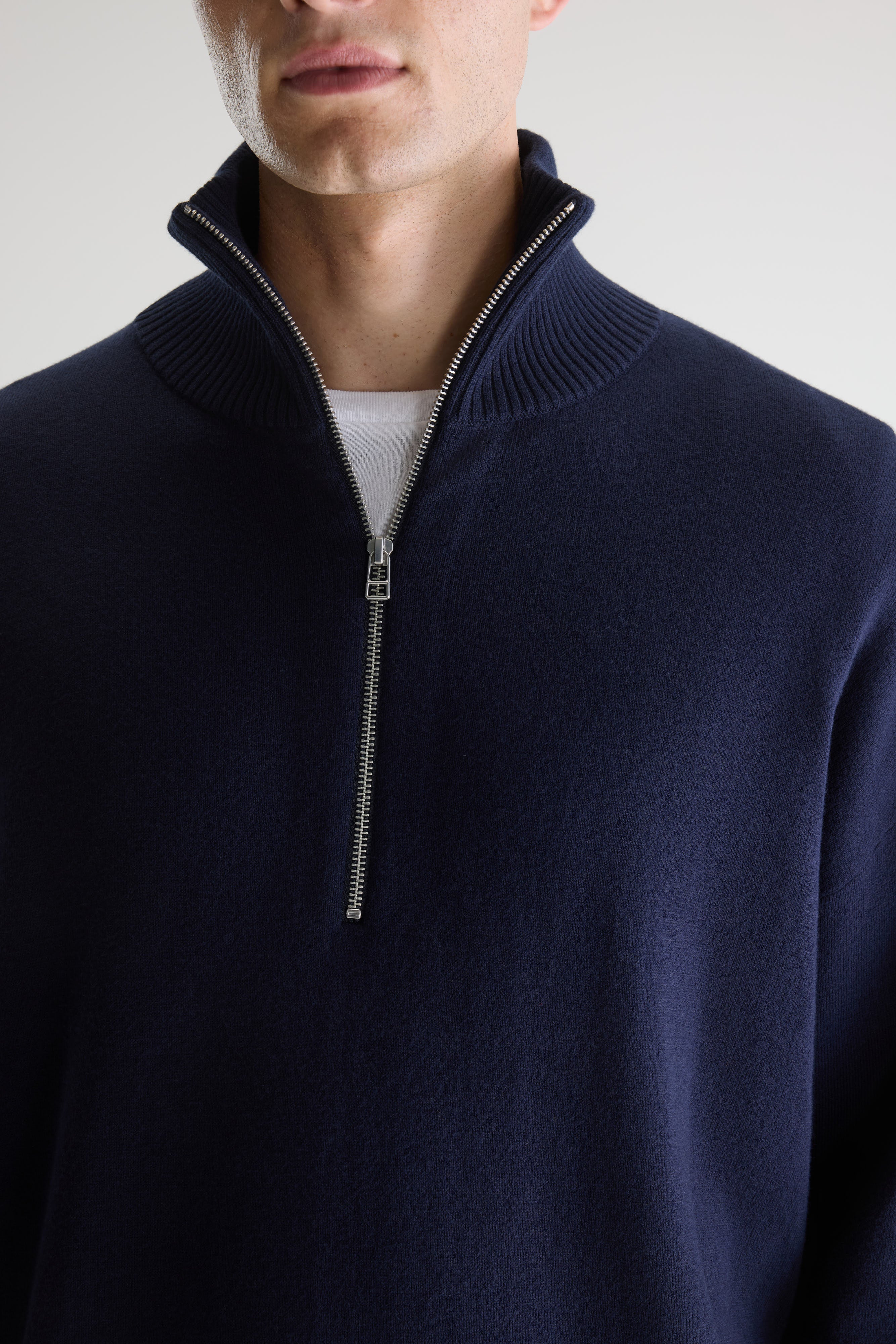 Geoze zipped high neck sweater (261 / M / NAVY)