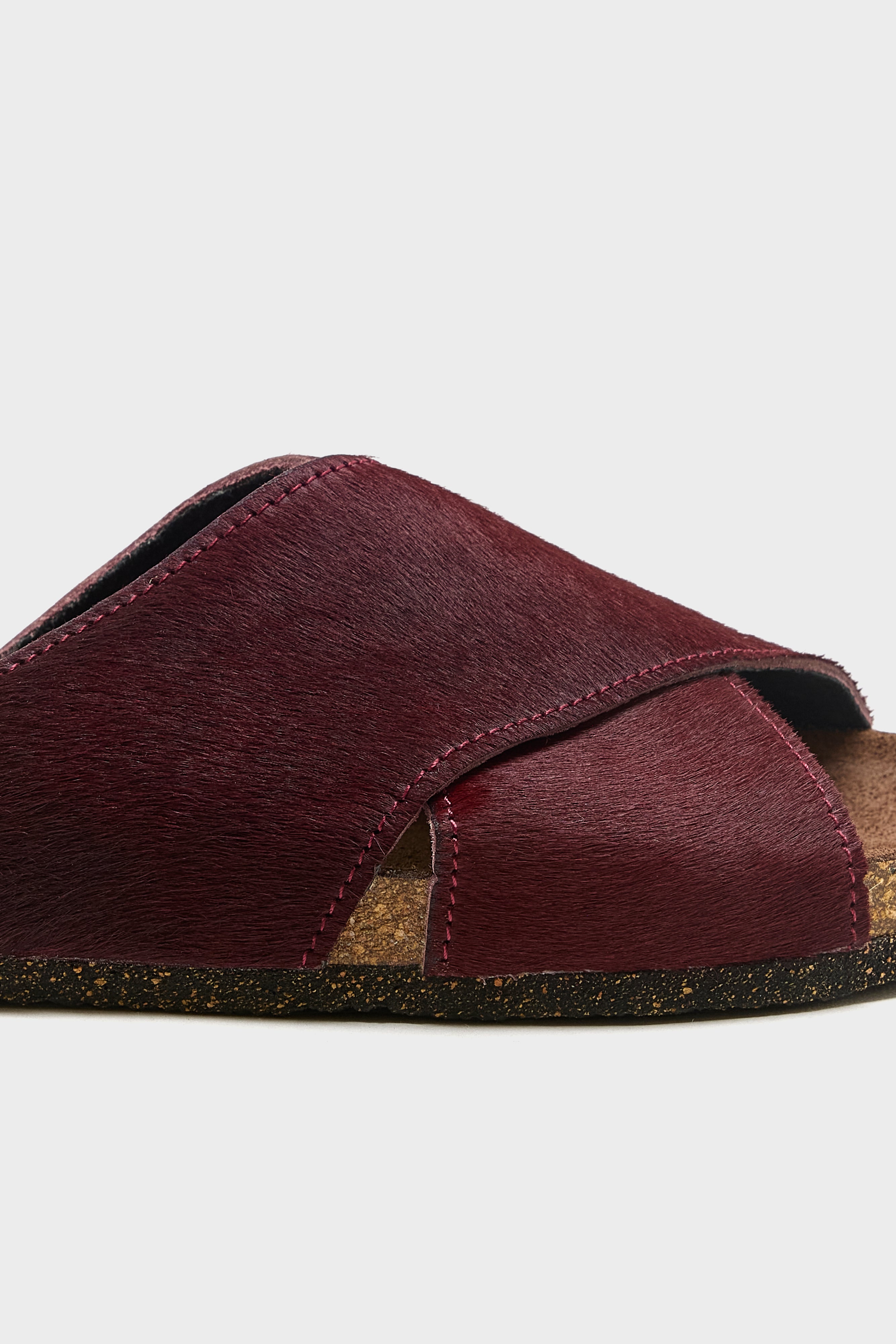 Bordeaux Ponyhair Cross Sandals  (261 / W / BORDEAUX)