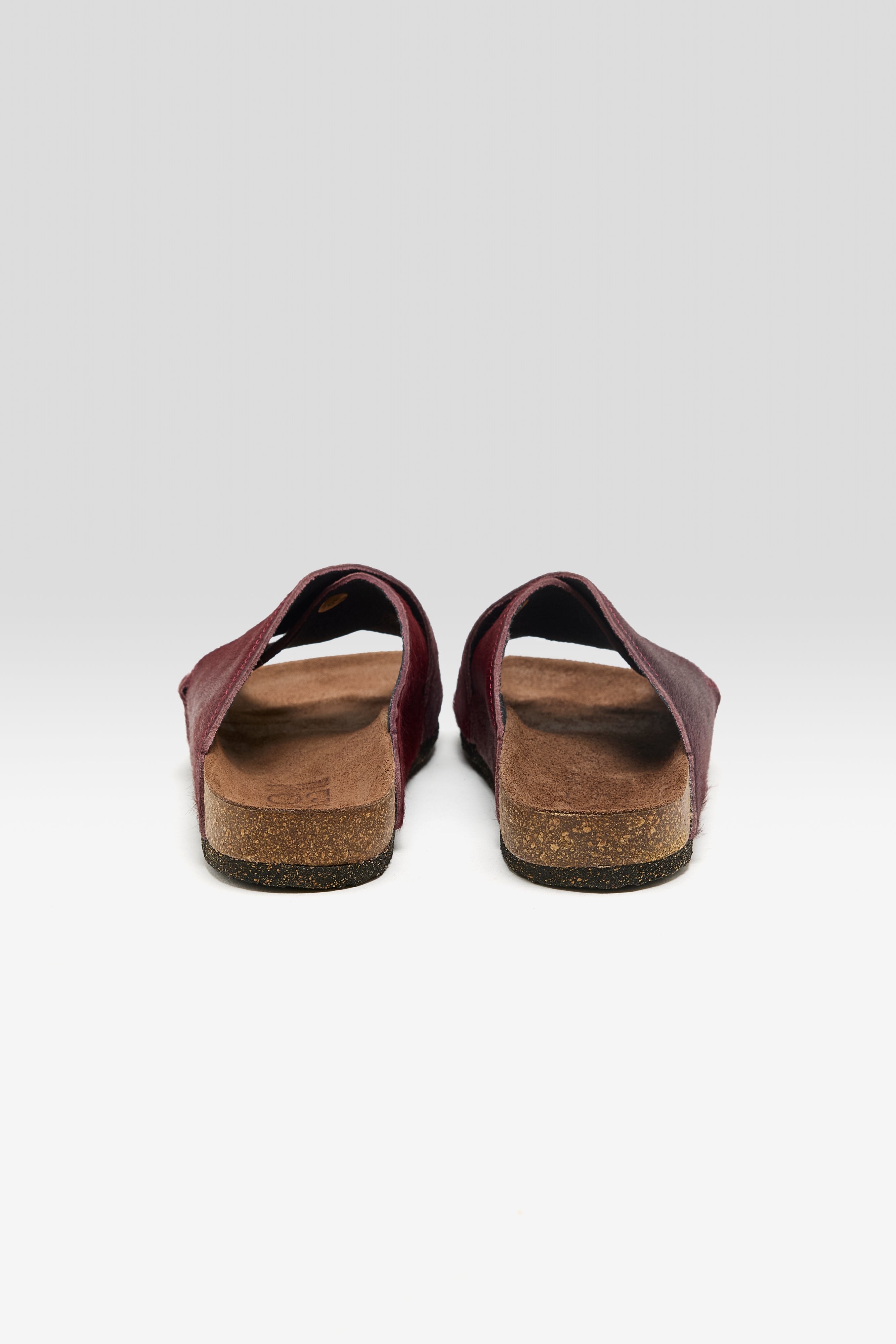 Bordeaux Ponyhair Cross Sandals  (261 / W / BORDEAUX)