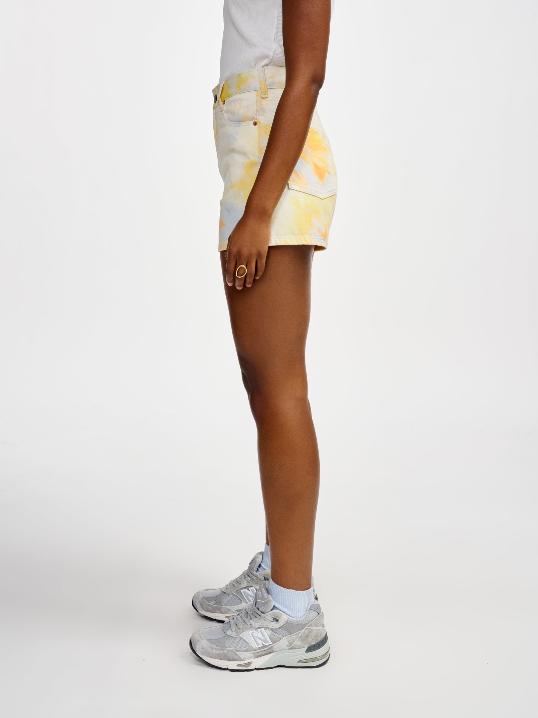 party short (241 / W / ICY SUN)