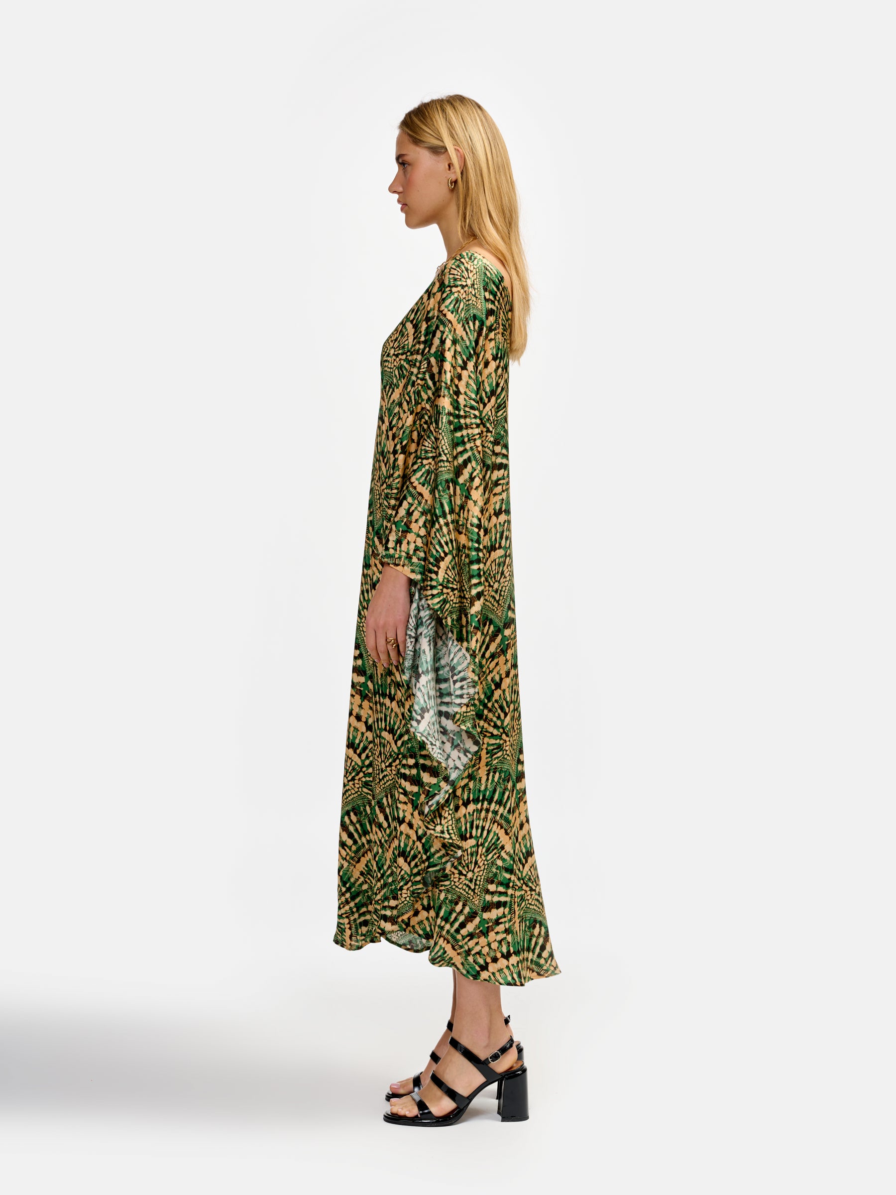 robe terra (241 / W / COMBO A)