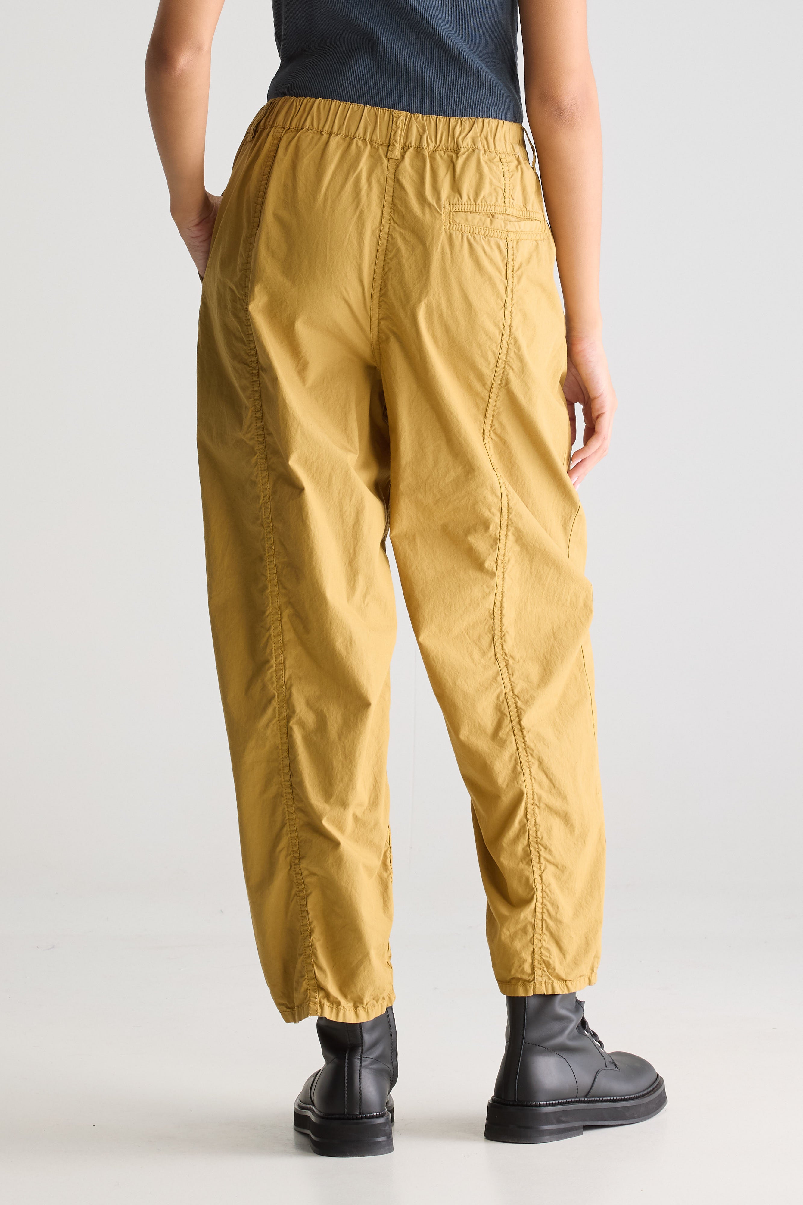 Wesly Relaxed Trousers - Pale khaki For Women | Bellerose
