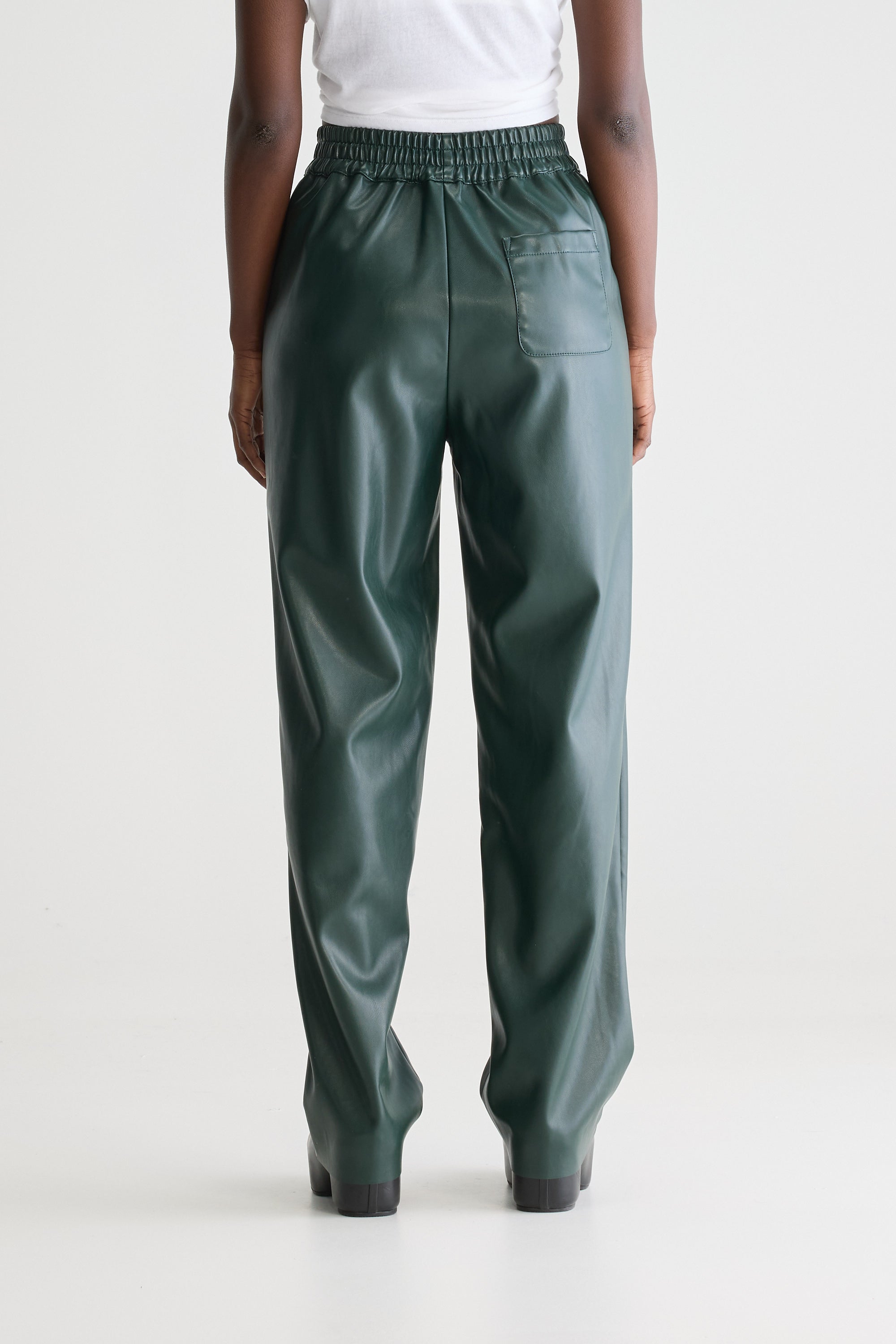 Janda Faux Leather Trousers - Hunter For Women | Bellerose