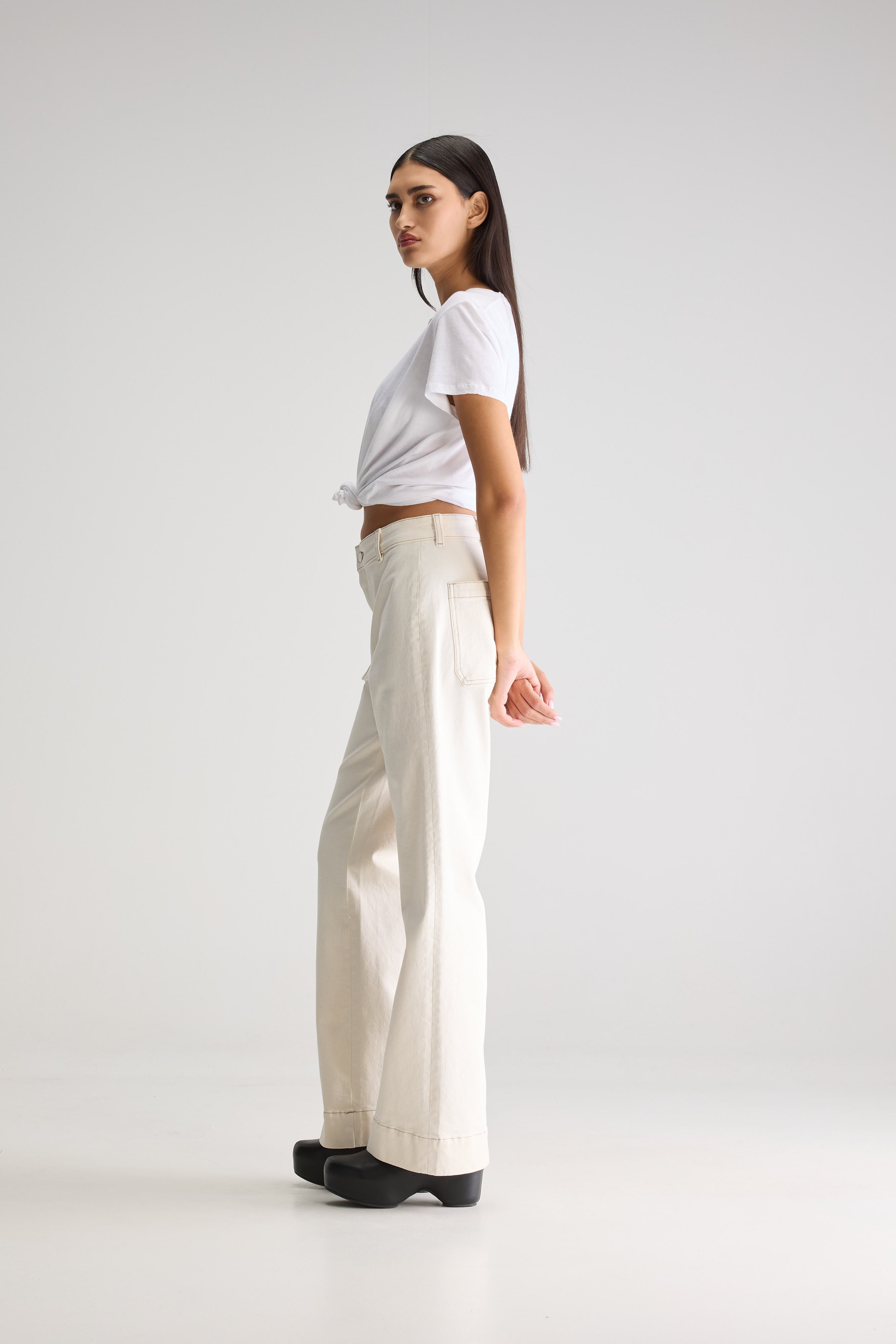 Gange Flared Jeans - Natural For Women | Bellerose