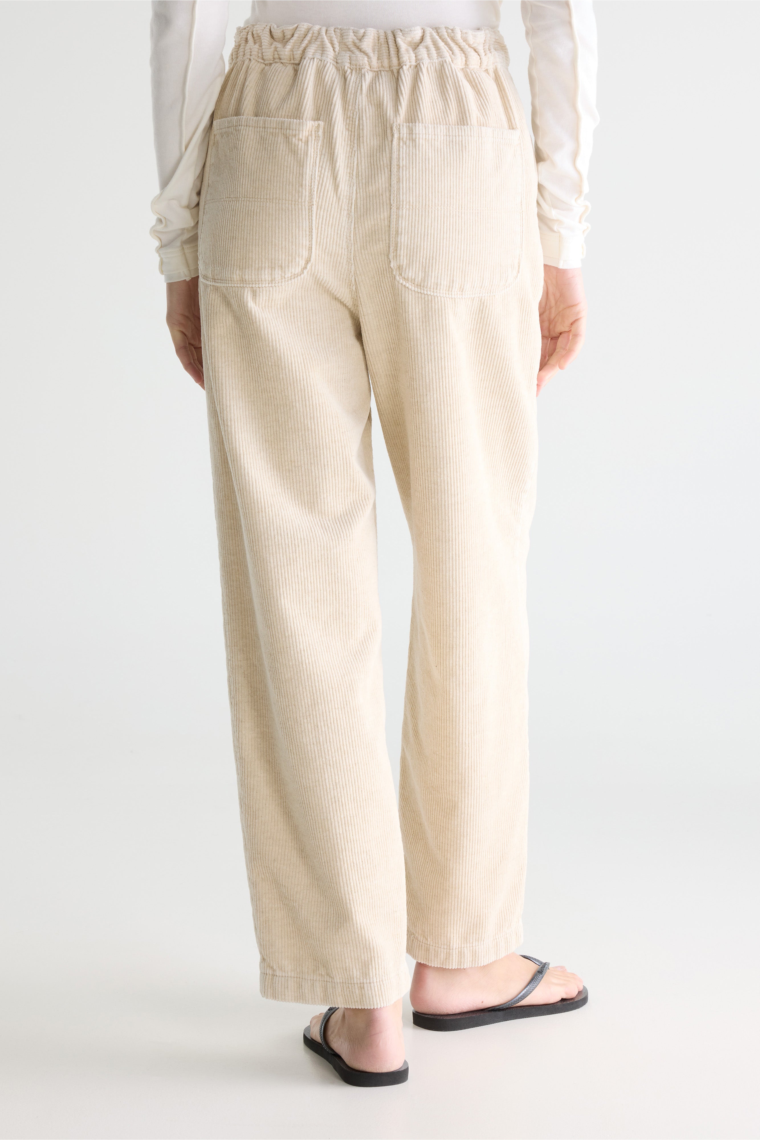 Pasop relaxed trousers (251 / W / CALCAIRE)