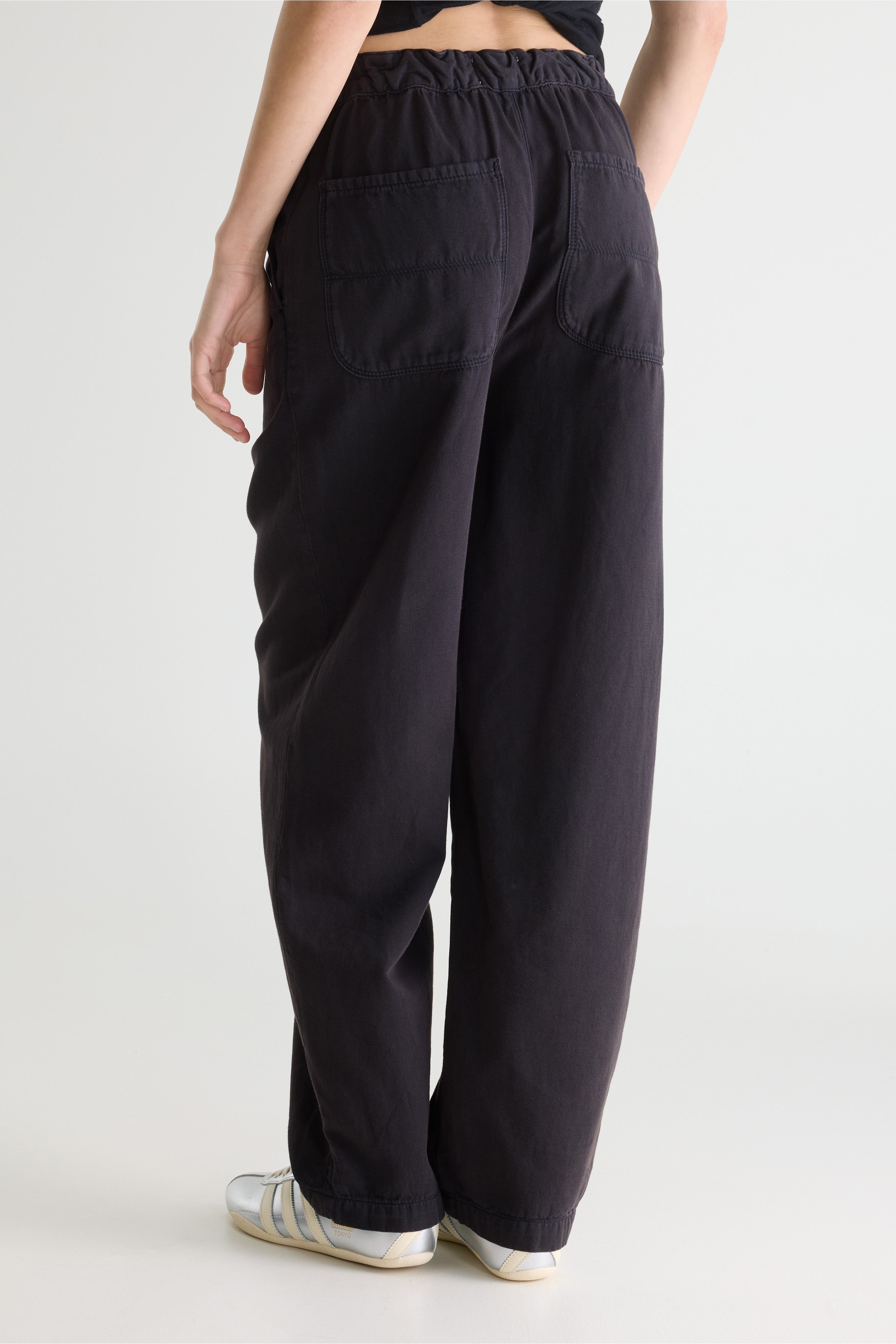 Pasop Relaxed Trousers - Off black For Women | Bellerose