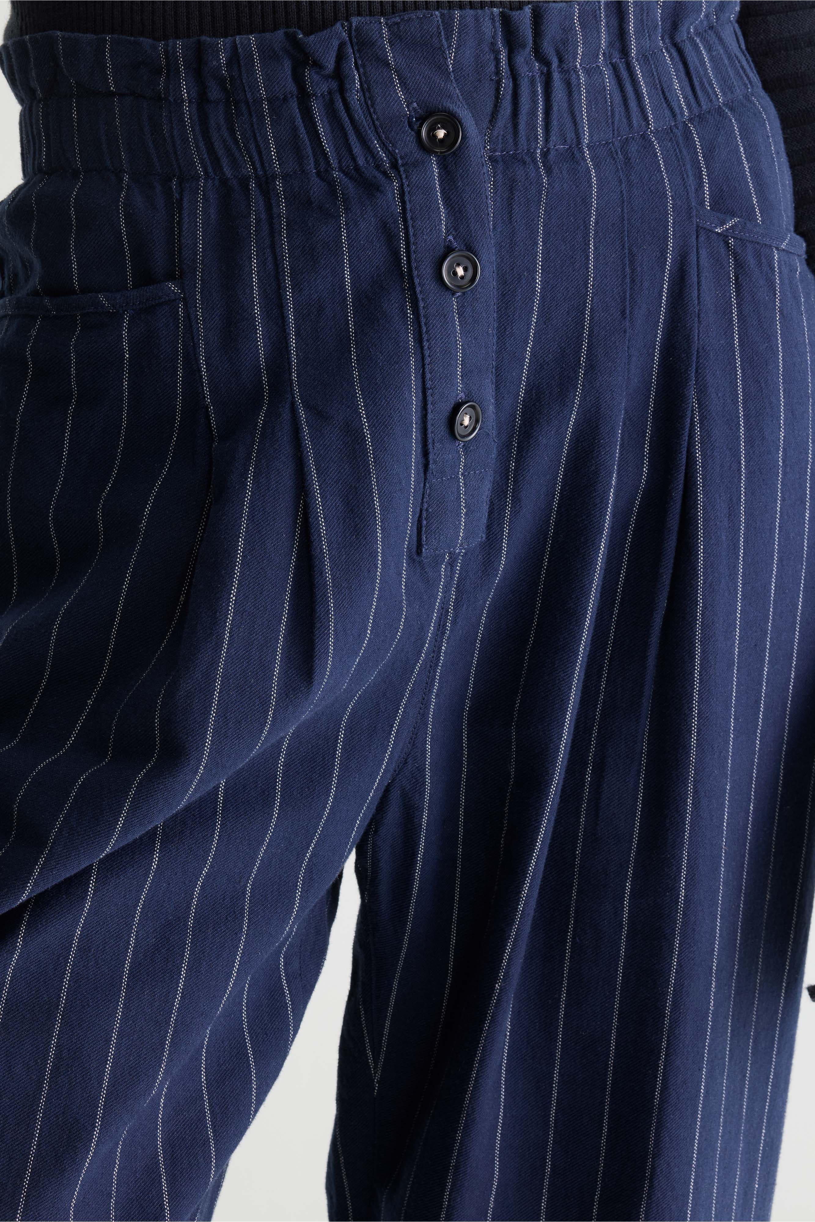 Lilo paperbag trousers (252 / W / STRIPE A)