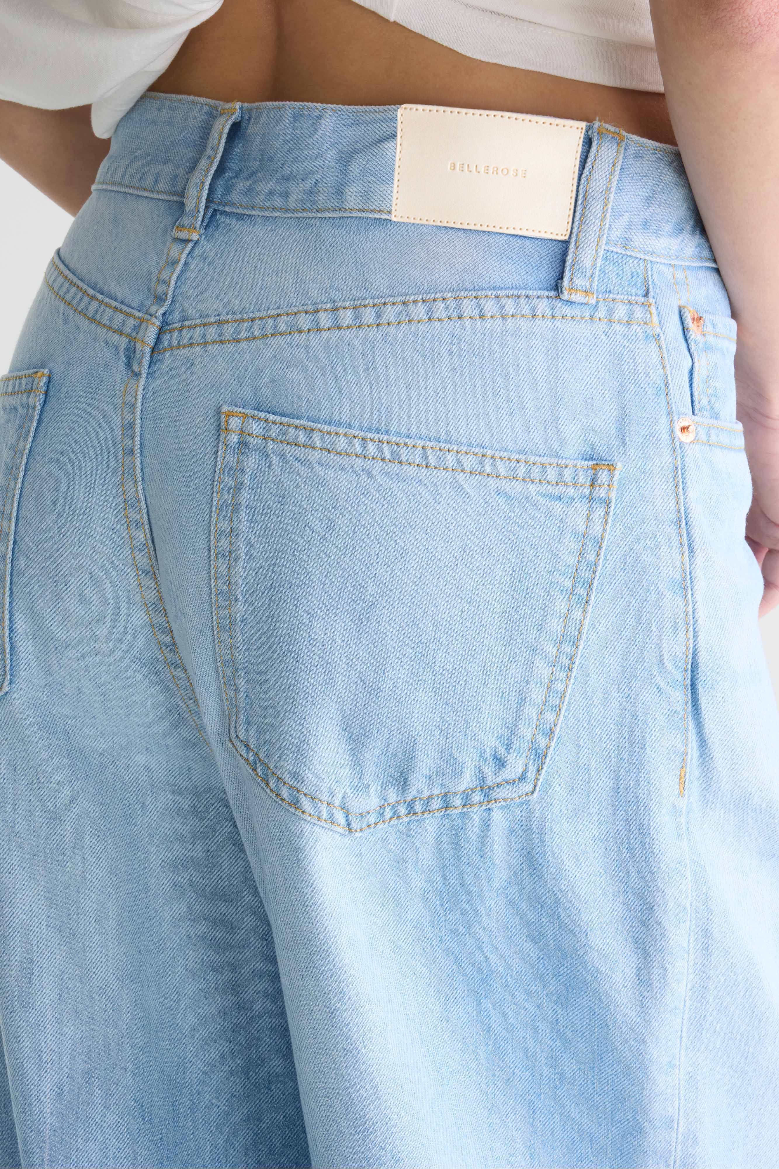 Denim N. 64 wide jeans (242 / W / VINTAGE LT BLUE)