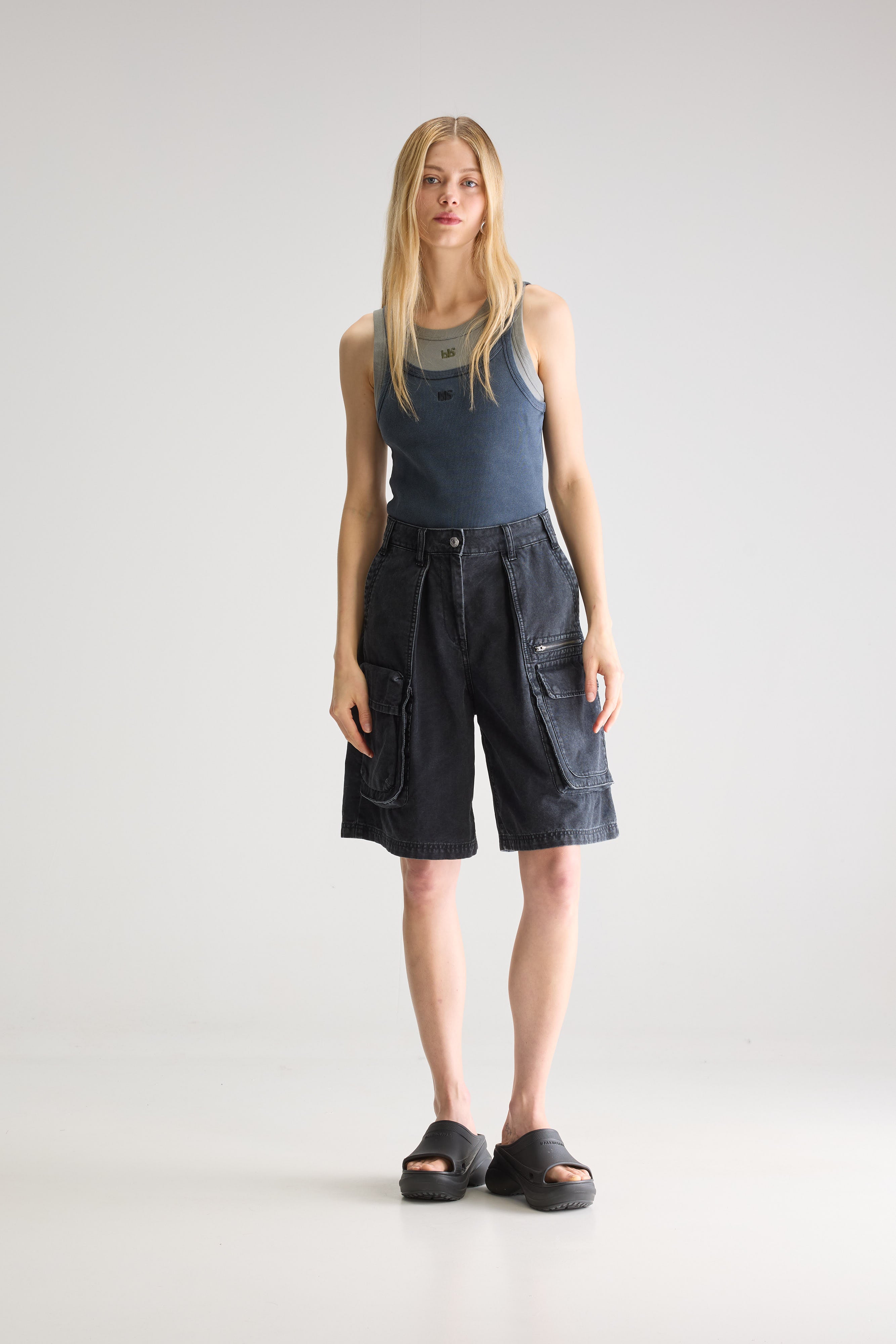 Penley Long Cargo Shorts - Charcoal For Women | Bellerose